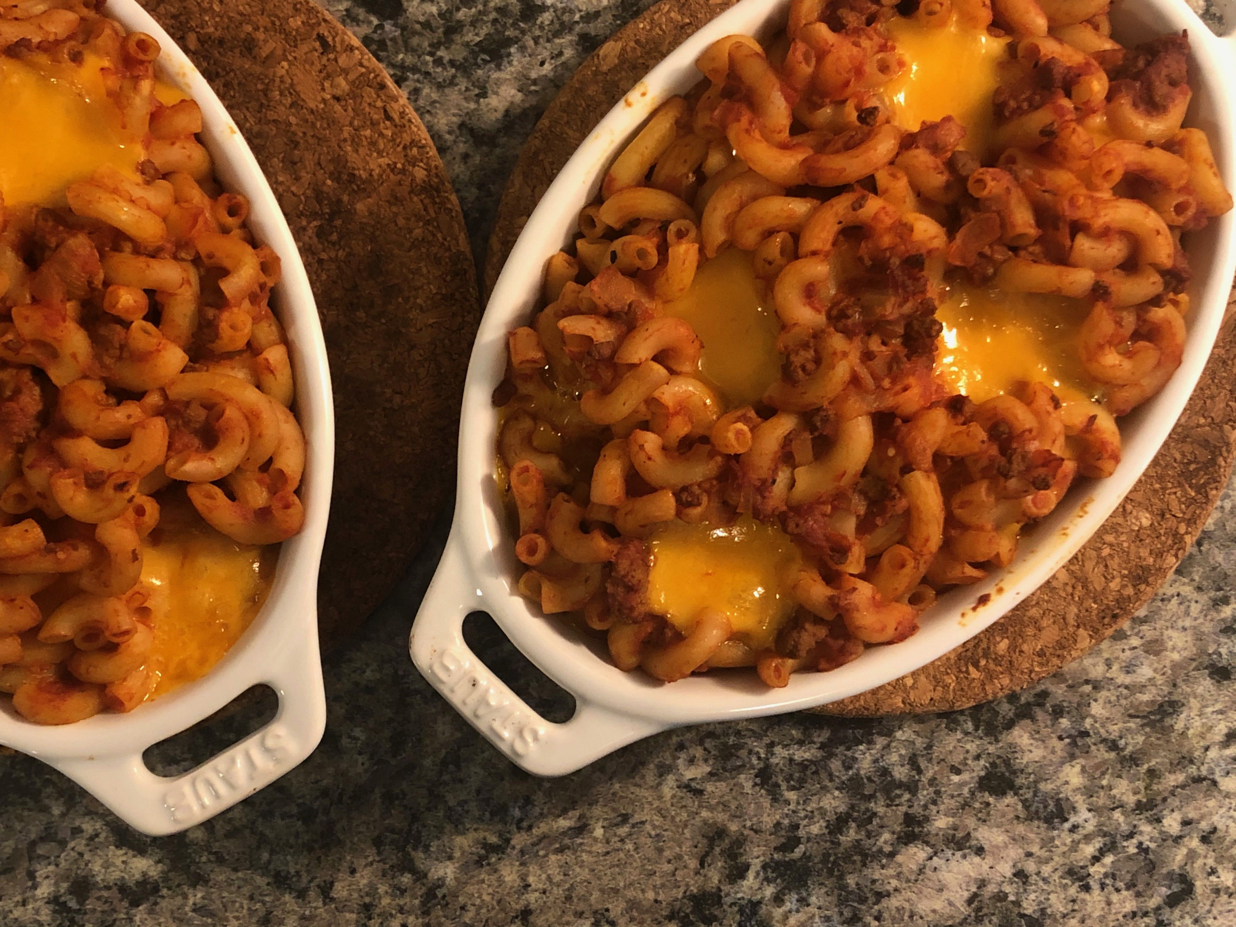 Delicious Baked Cheeseburger Mac and Cheese Recipe