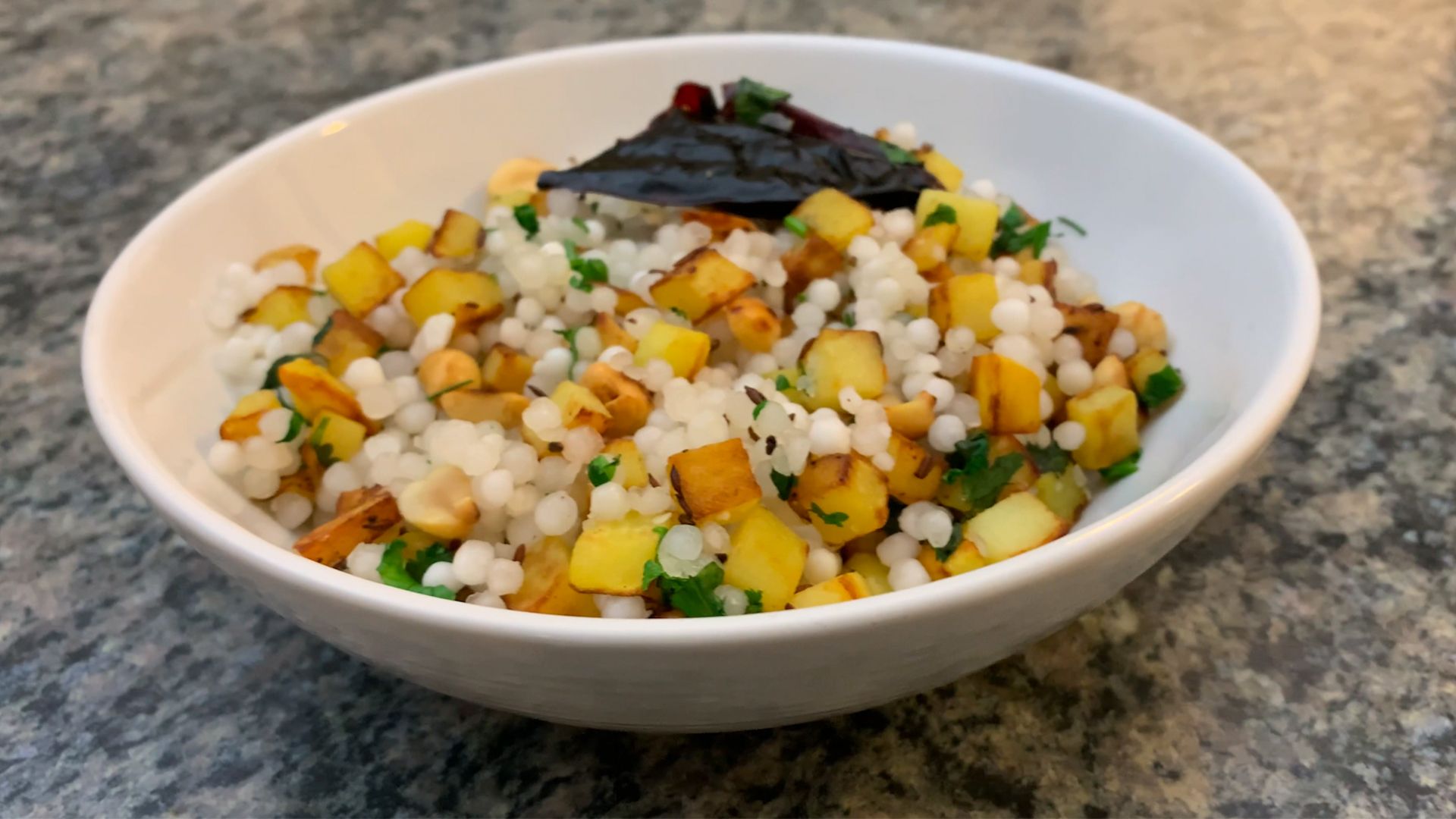 Sabudana Khichdi Recipe - Indian Tapioca & Potato Fry