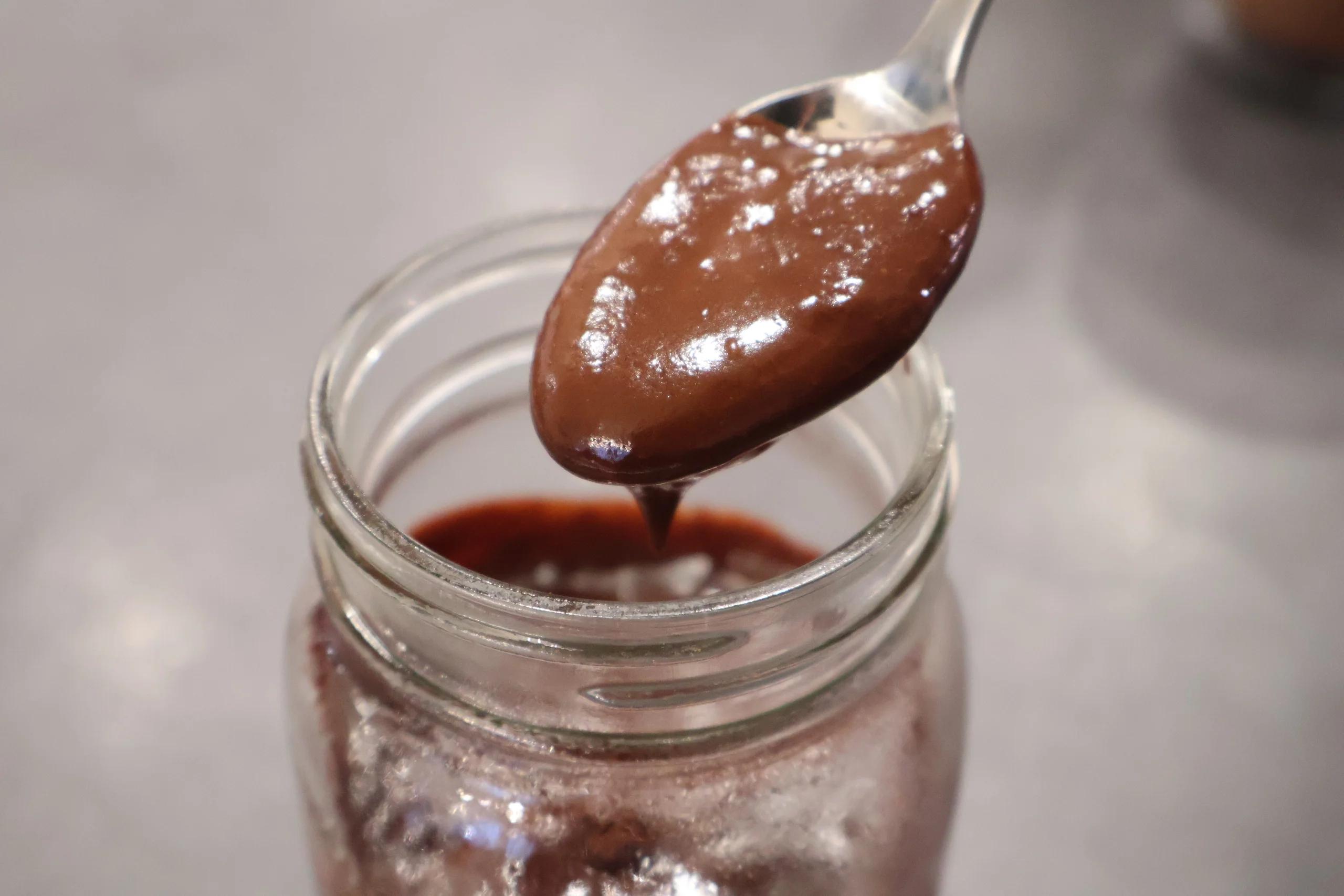 Elevate Desserts with Café Mocha Chocolate Syrup