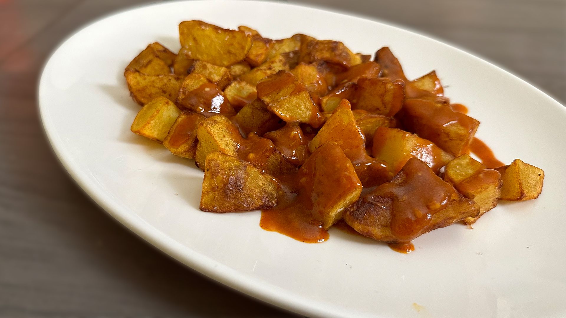 Crispy Patatas Bravas (Spanish Fried Potatoes)