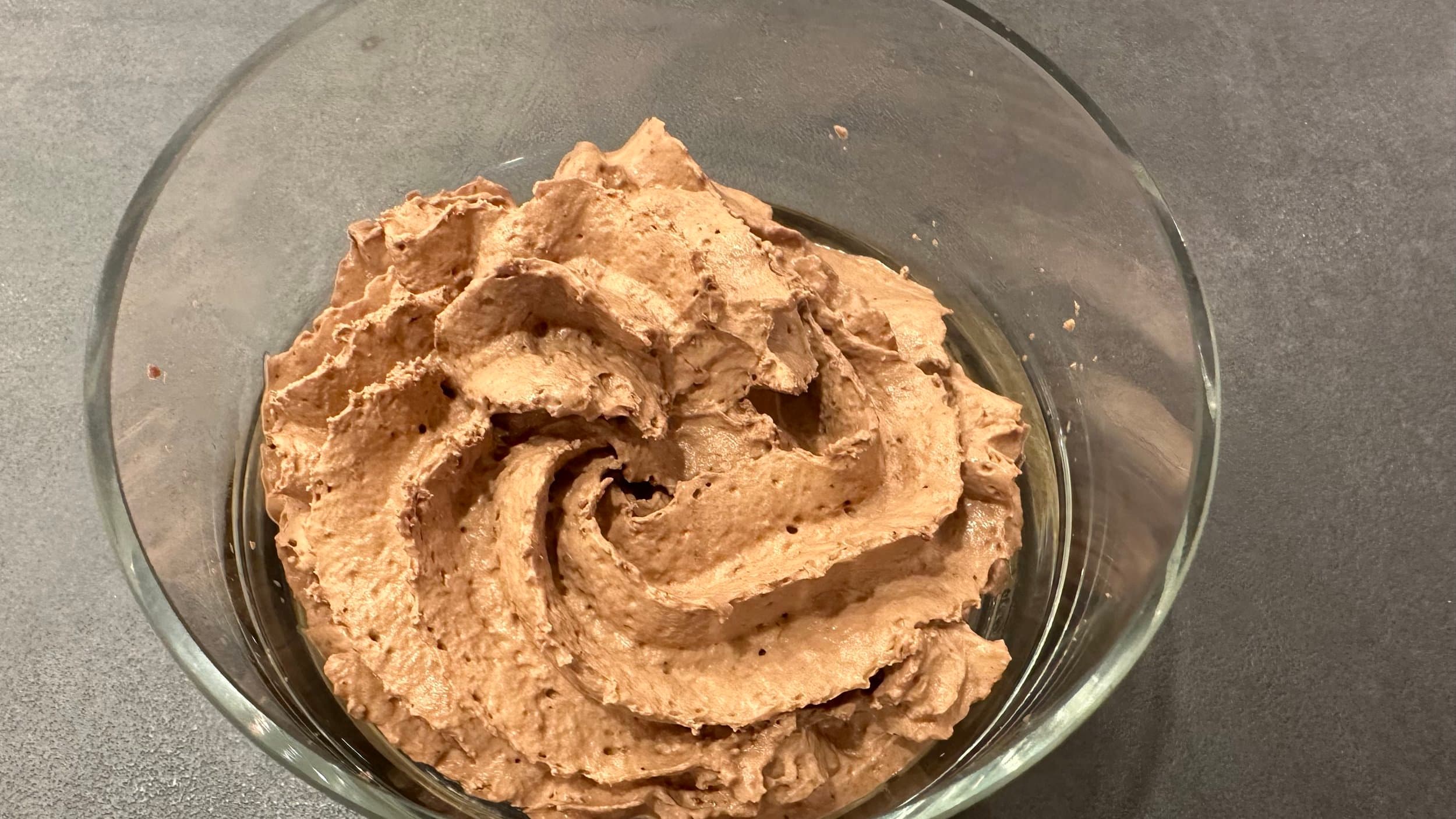 Easy Homemade Chocolate Whipped Cream Recipe