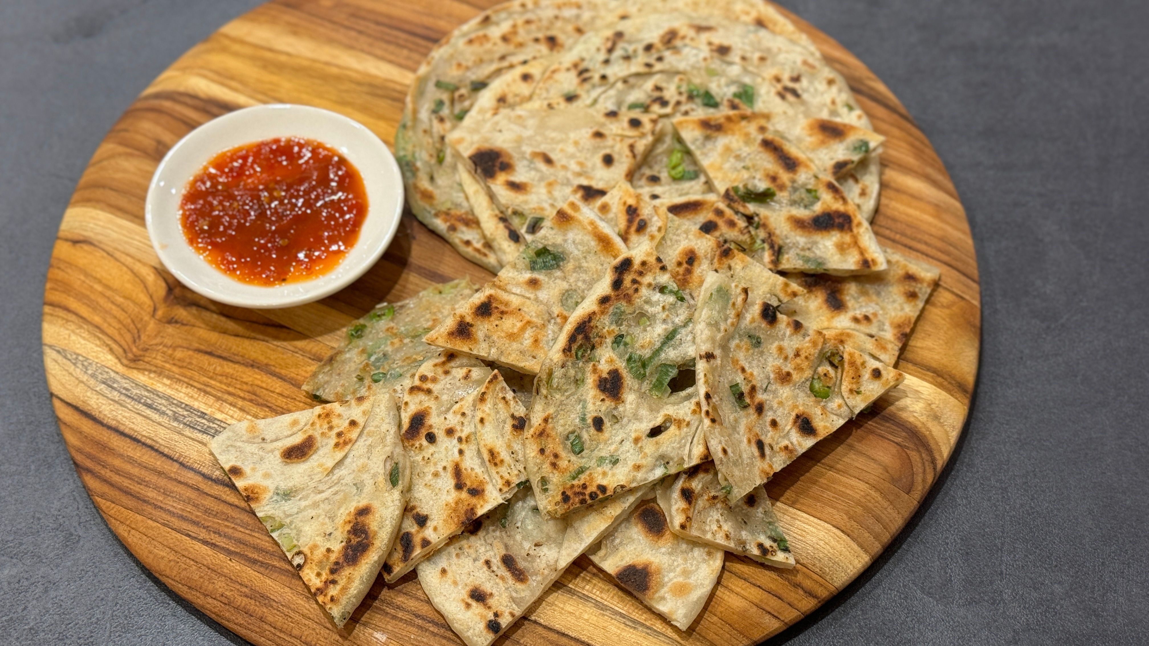 Easy & Flaky Chinese Scallion Pancakes Recipe