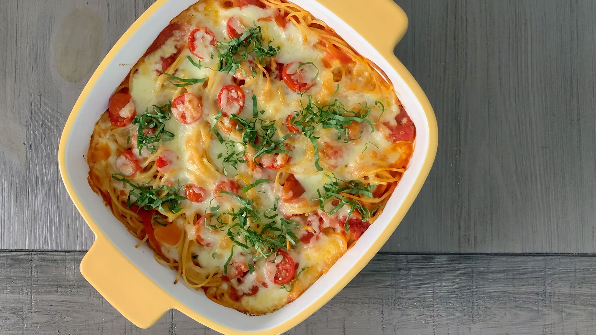 Easy Family-Style Baked Spaghetti Casserole