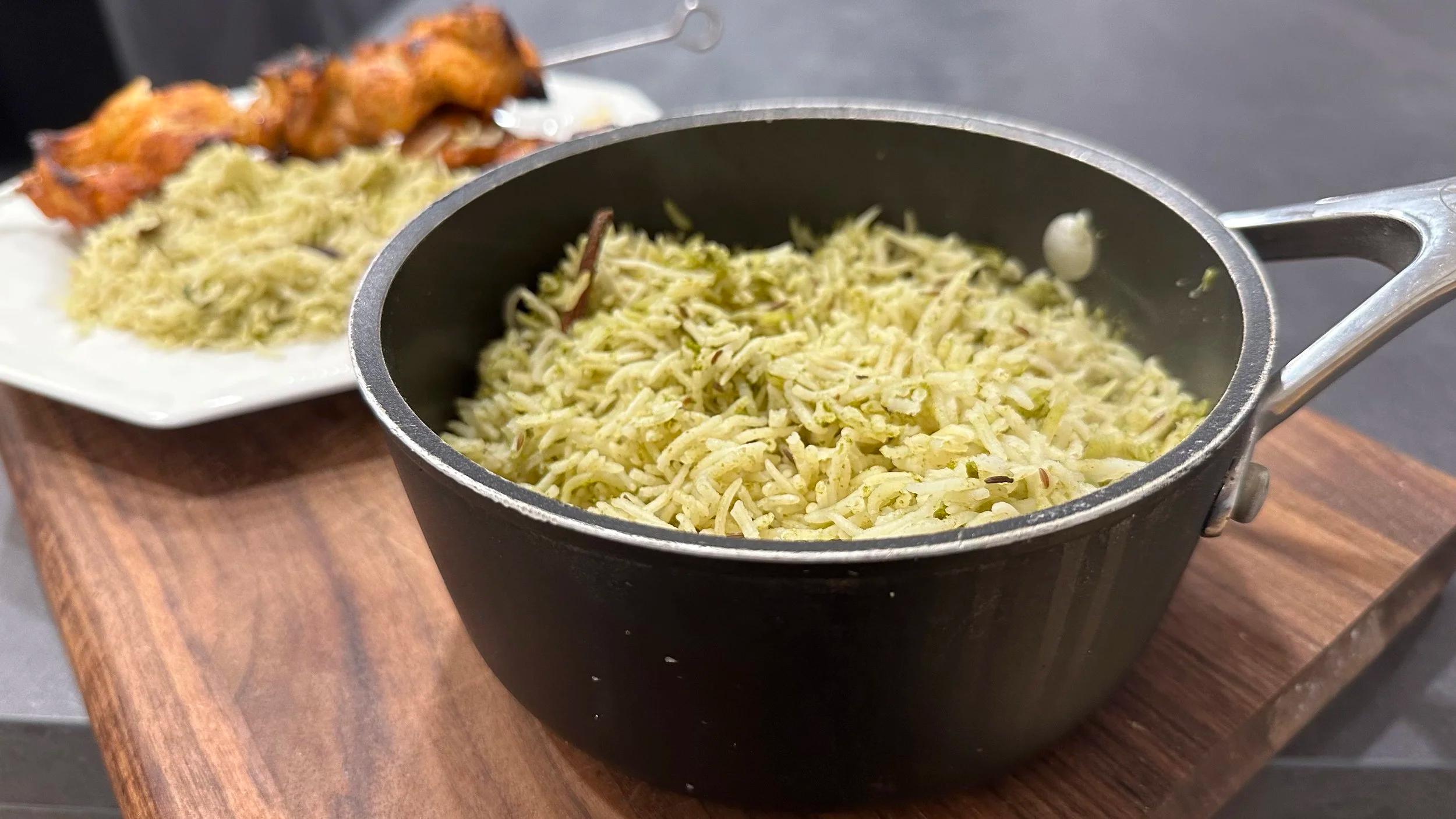 Pudina-Dhanya Pulao (Coriander Mint Rice)