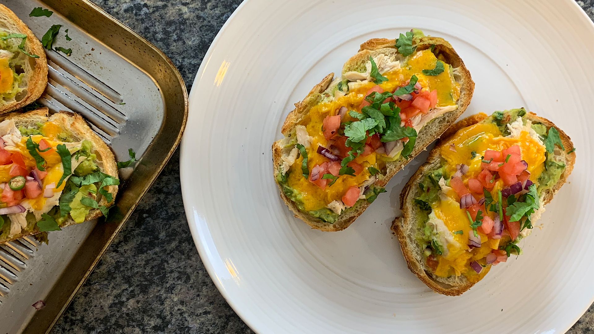 Easy Chicken and Guacamole Bruschetta Recipe
