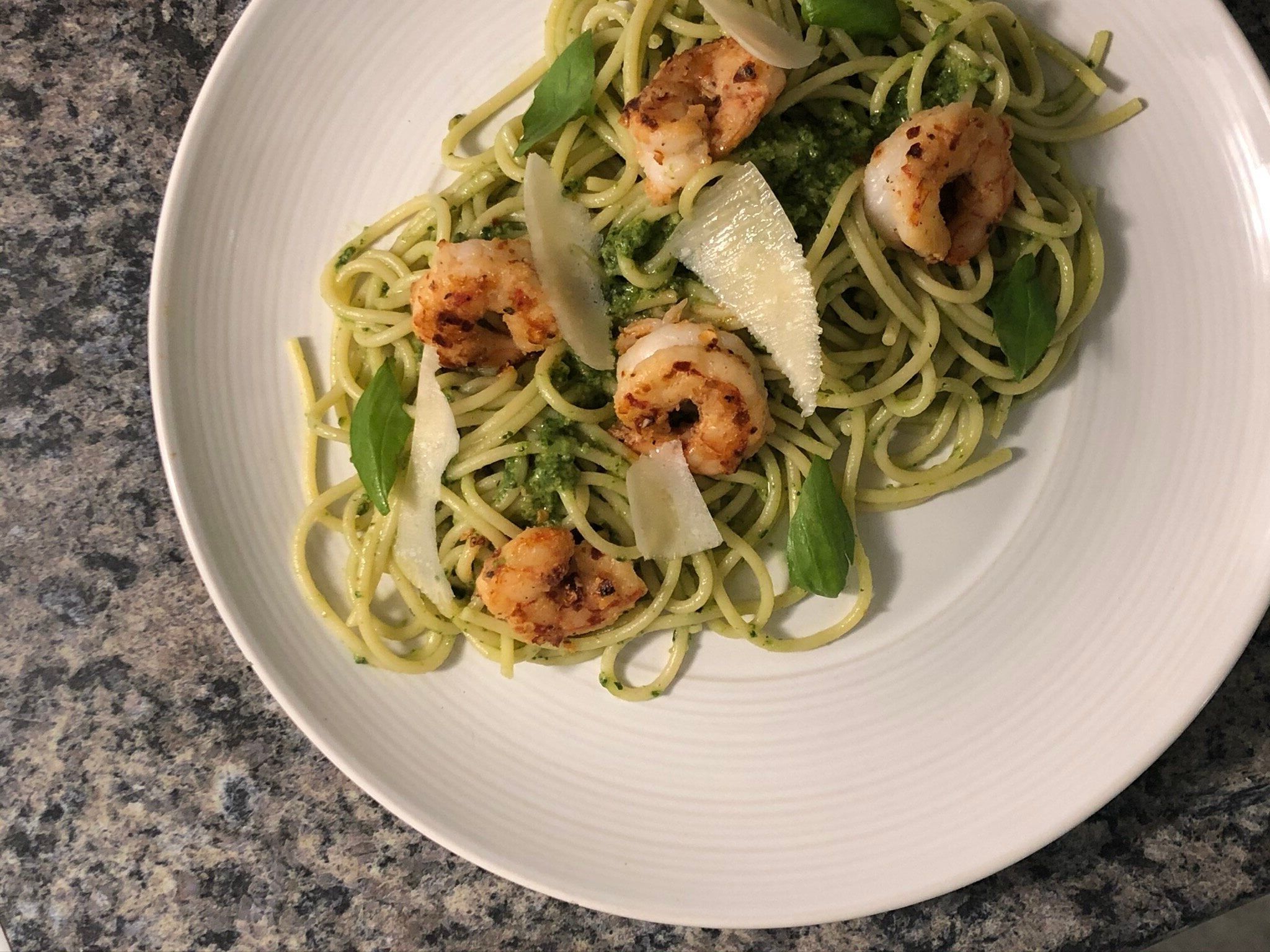Creamy Spinach Pesto Pasta with Pan-Seared Shrimp
