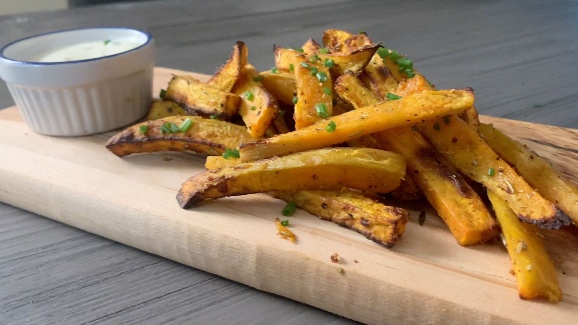 Air Fryer Sweet Potato Fries: Perfectly Crispy & Delicious!