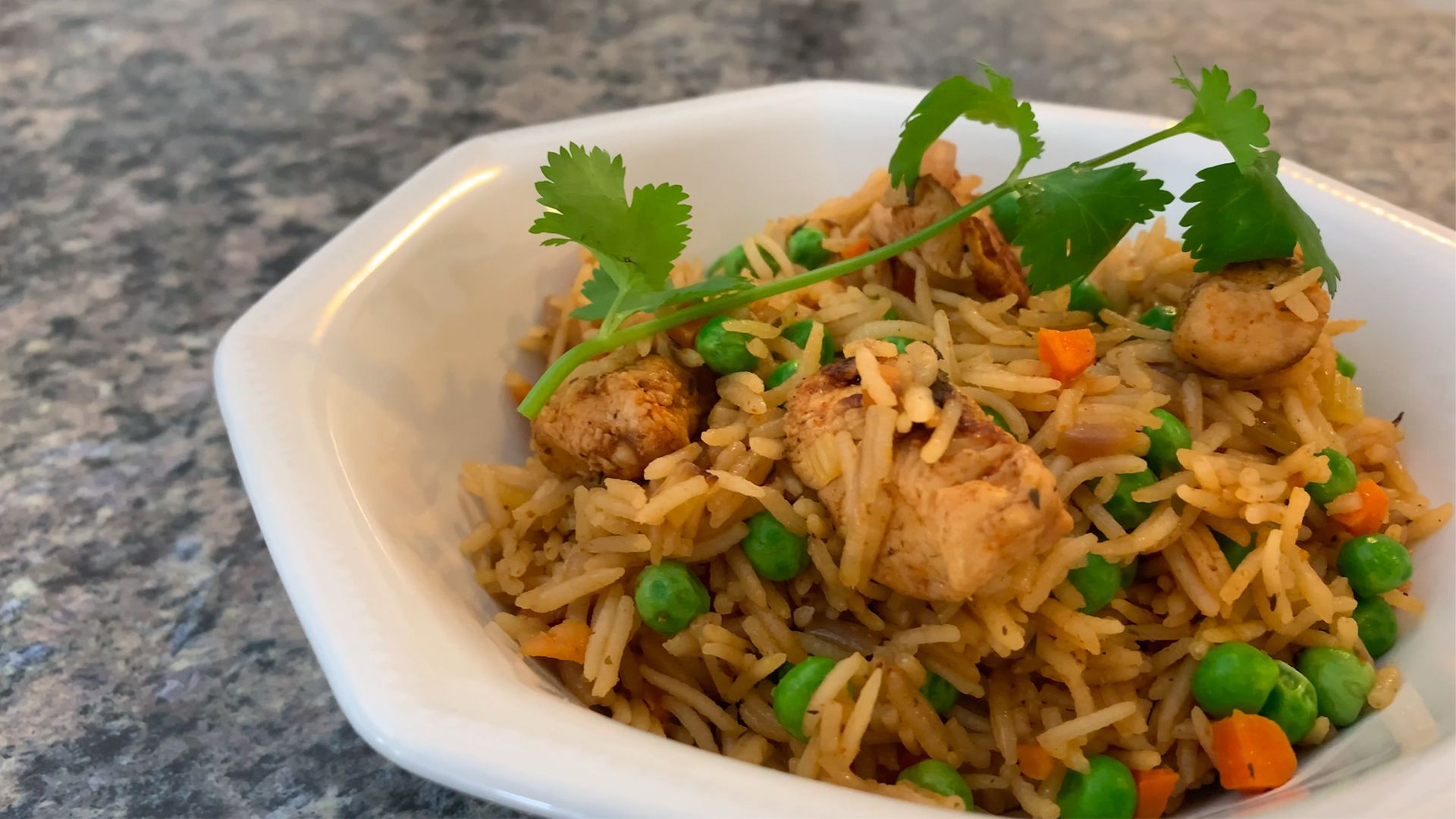 Easy One-Pot Chicken Rice and Veggies Recipe