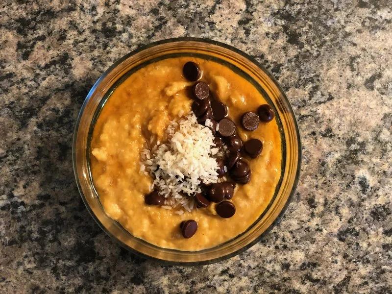 Fall-Inspired Pumpkin Puree Oatmeal Recipe