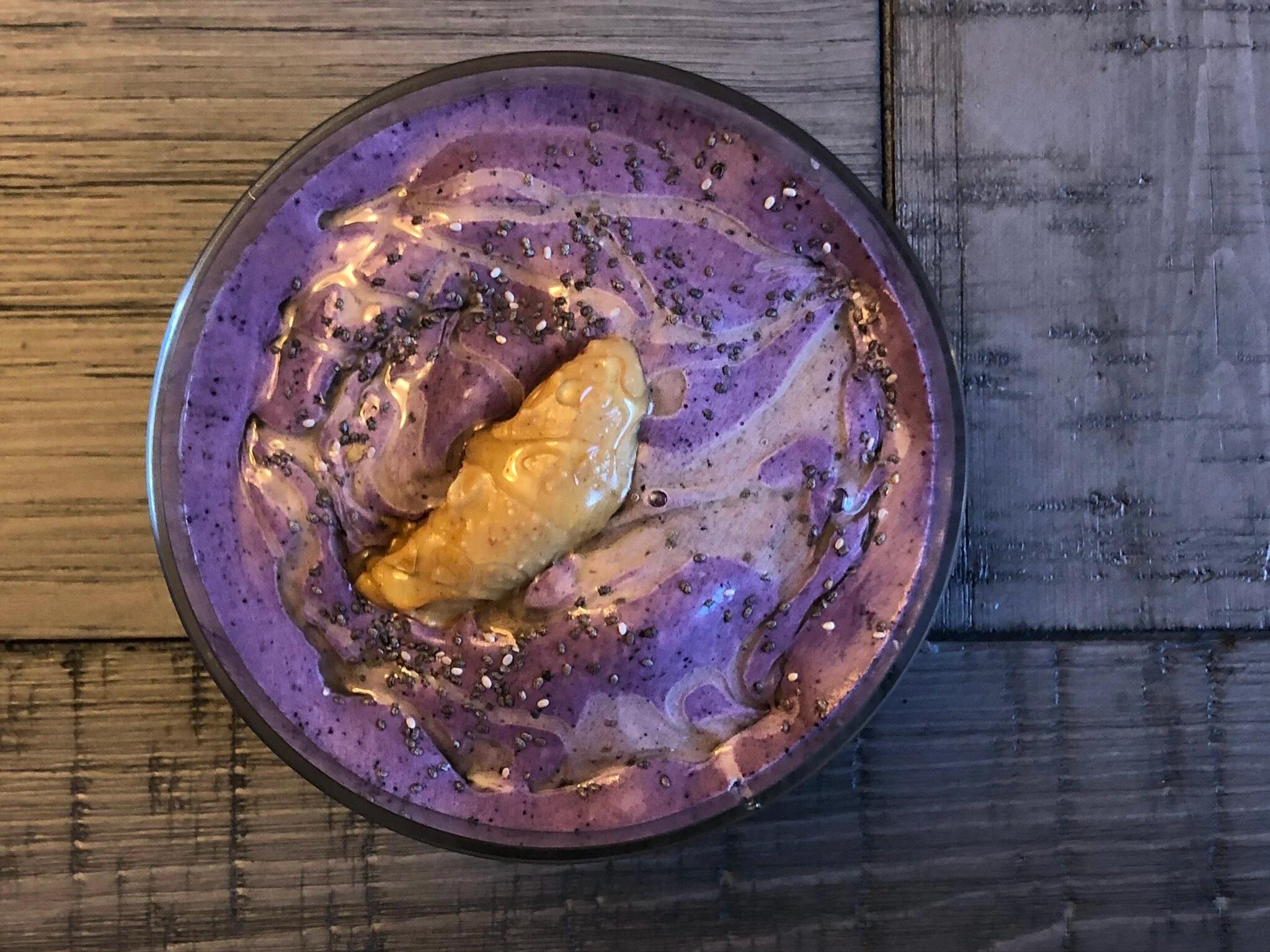 Chocolate Blueberry Smoothie Bowl with Chia Seeds