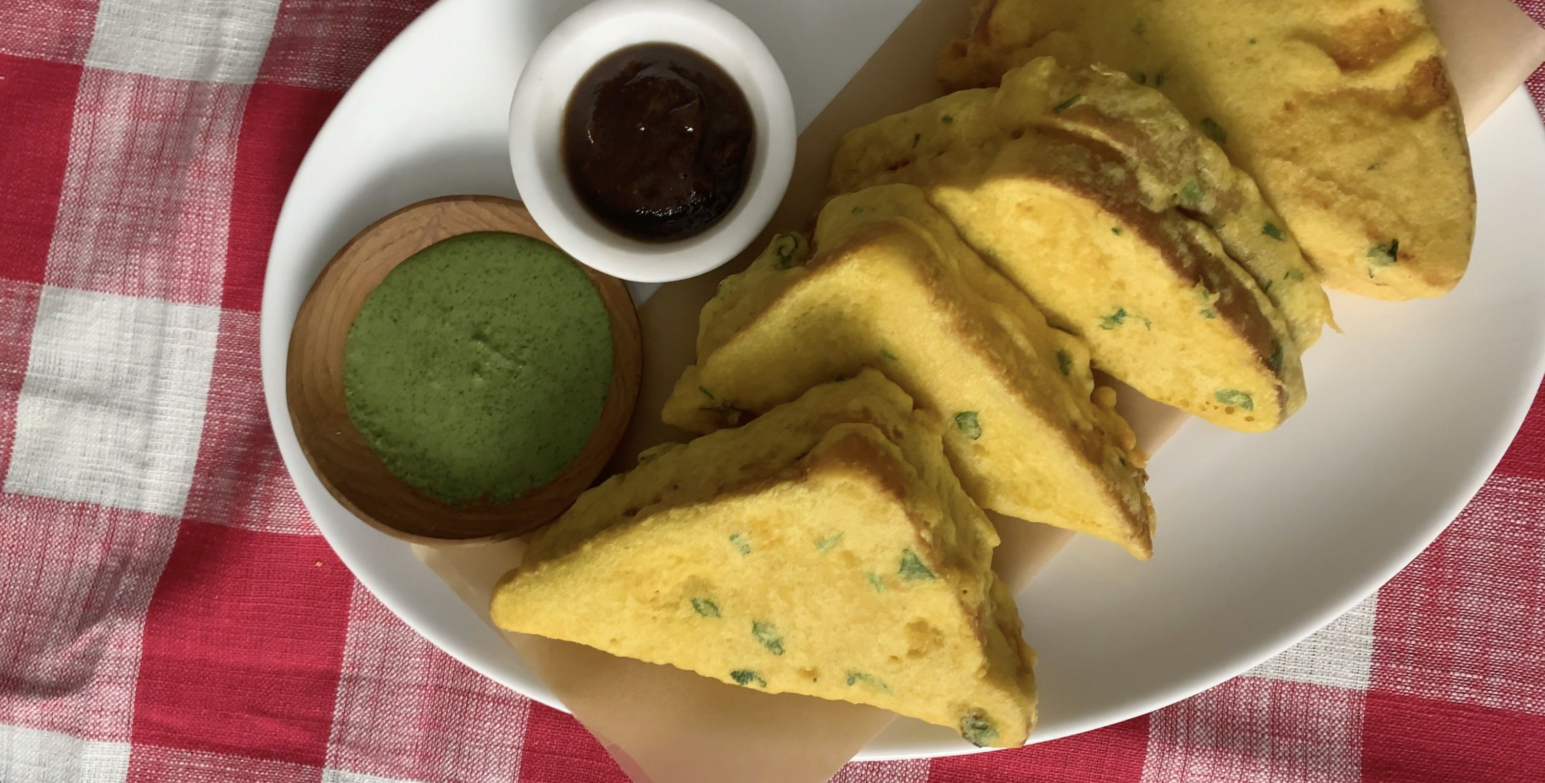 Ultimate Aloo Bread Pakora Recipe for a Delicious Snack!
