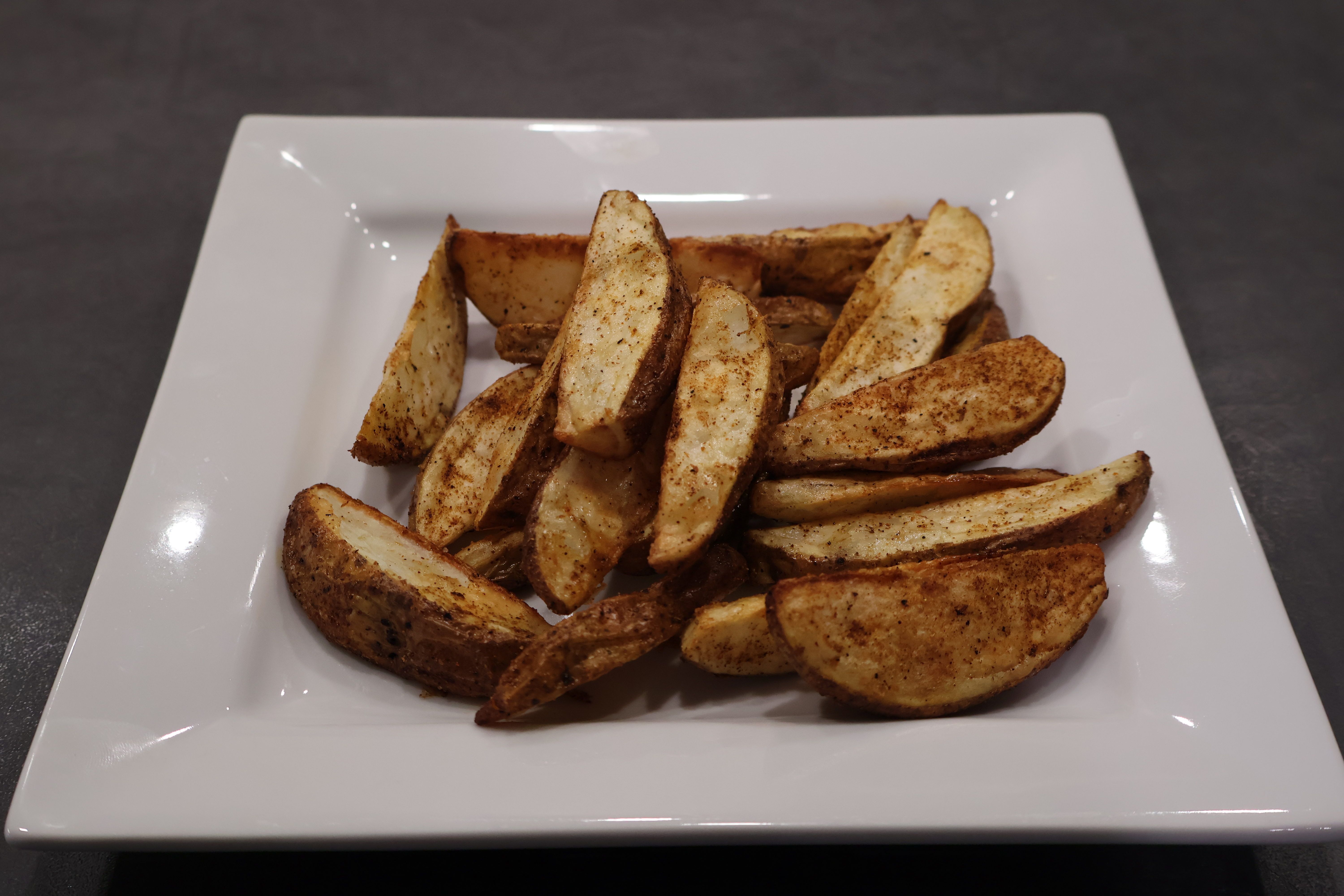 Super Crispy Air Fryer Cajun Potato Wedges