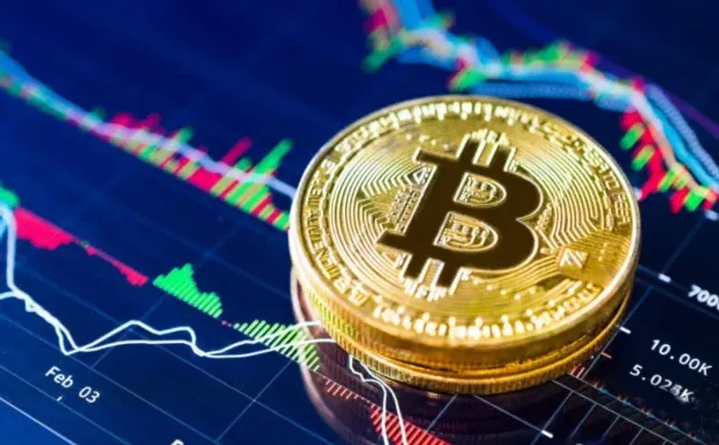 比特币技术本质与监管现状全解析：去中心化真相与常见误区