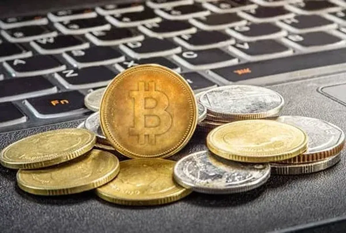 Plataformas USDT con rendimiento 2026 Bybit Binance MEXC