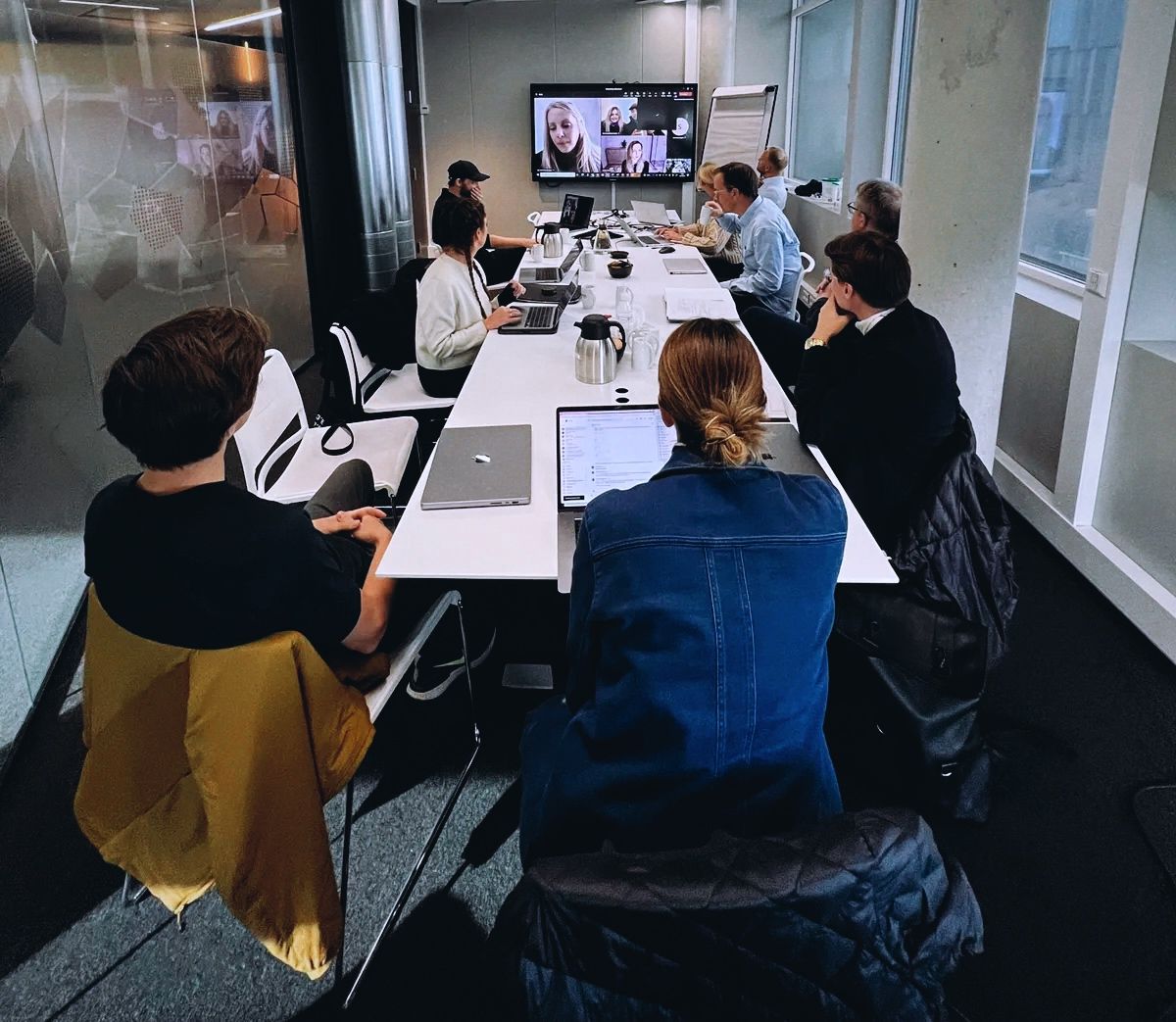 Working through 2 🕘 zones