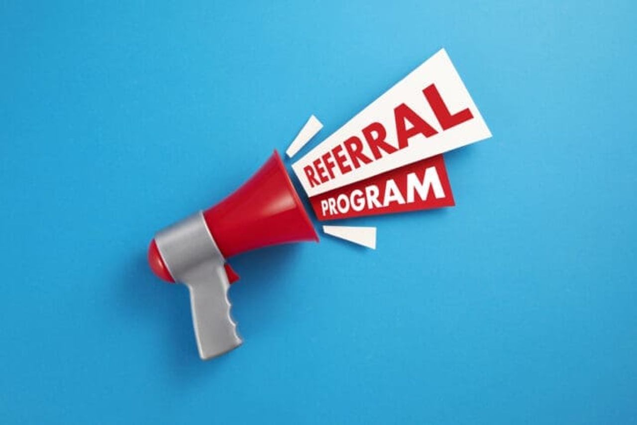 Utilizing Referral Programs for Growth