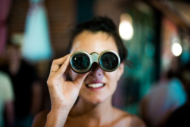 Binoculars, a metaphor for watching and reading competitors