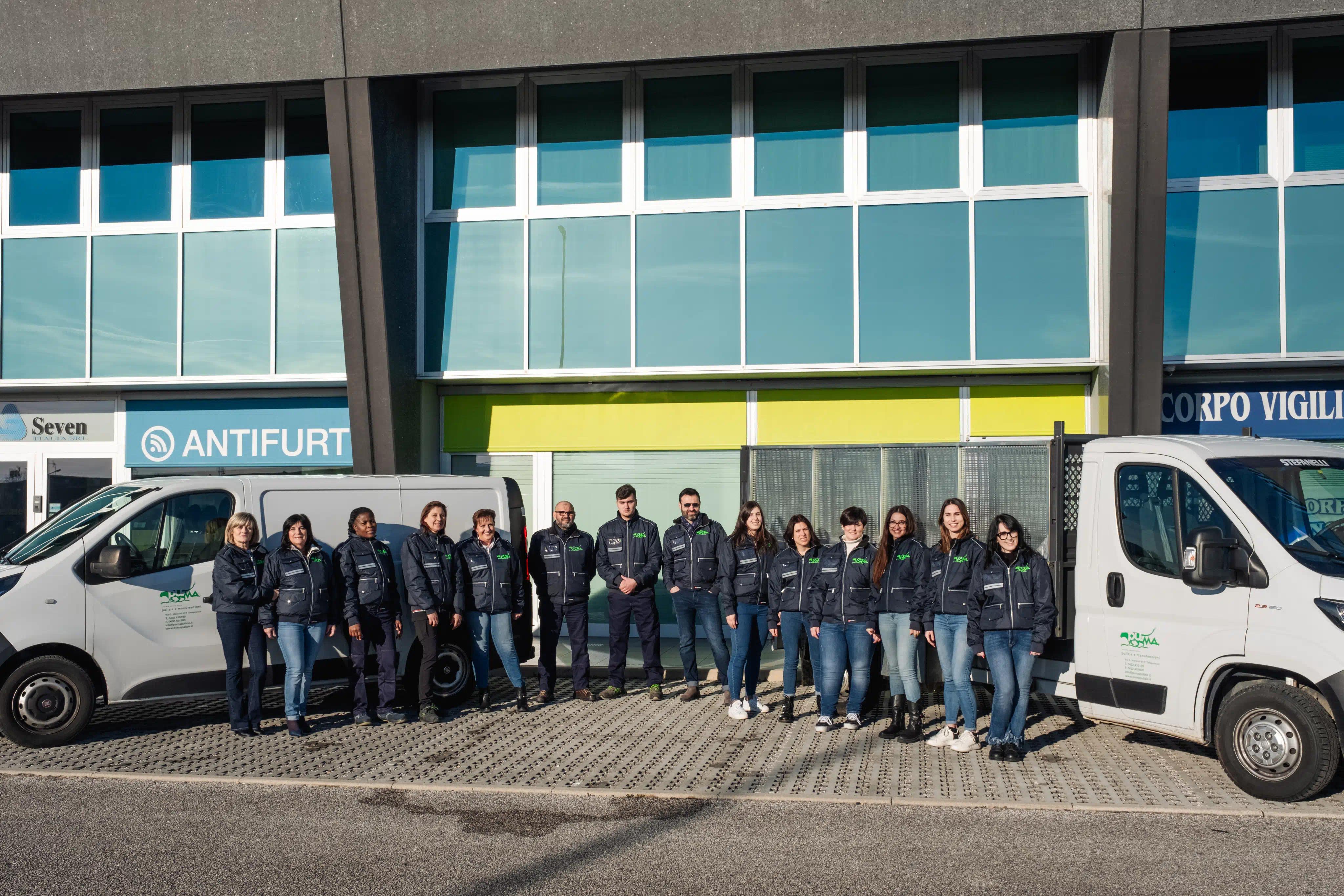 un gruppo di persone