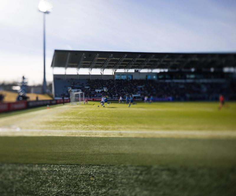 Ísland gegn Englandi á Laugardalsvelli