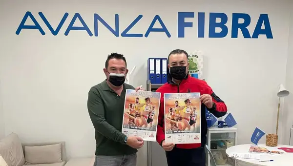 Avanza Fibra promociona el deporte desde la infancia y patrocina la Mini Maratón de Murcia