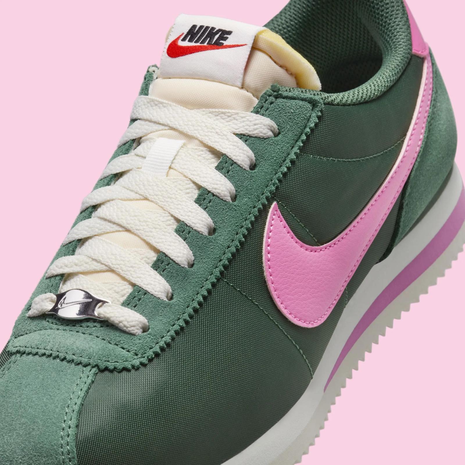 Nike Cortez Textile Fir Pinksicle HF9994-300