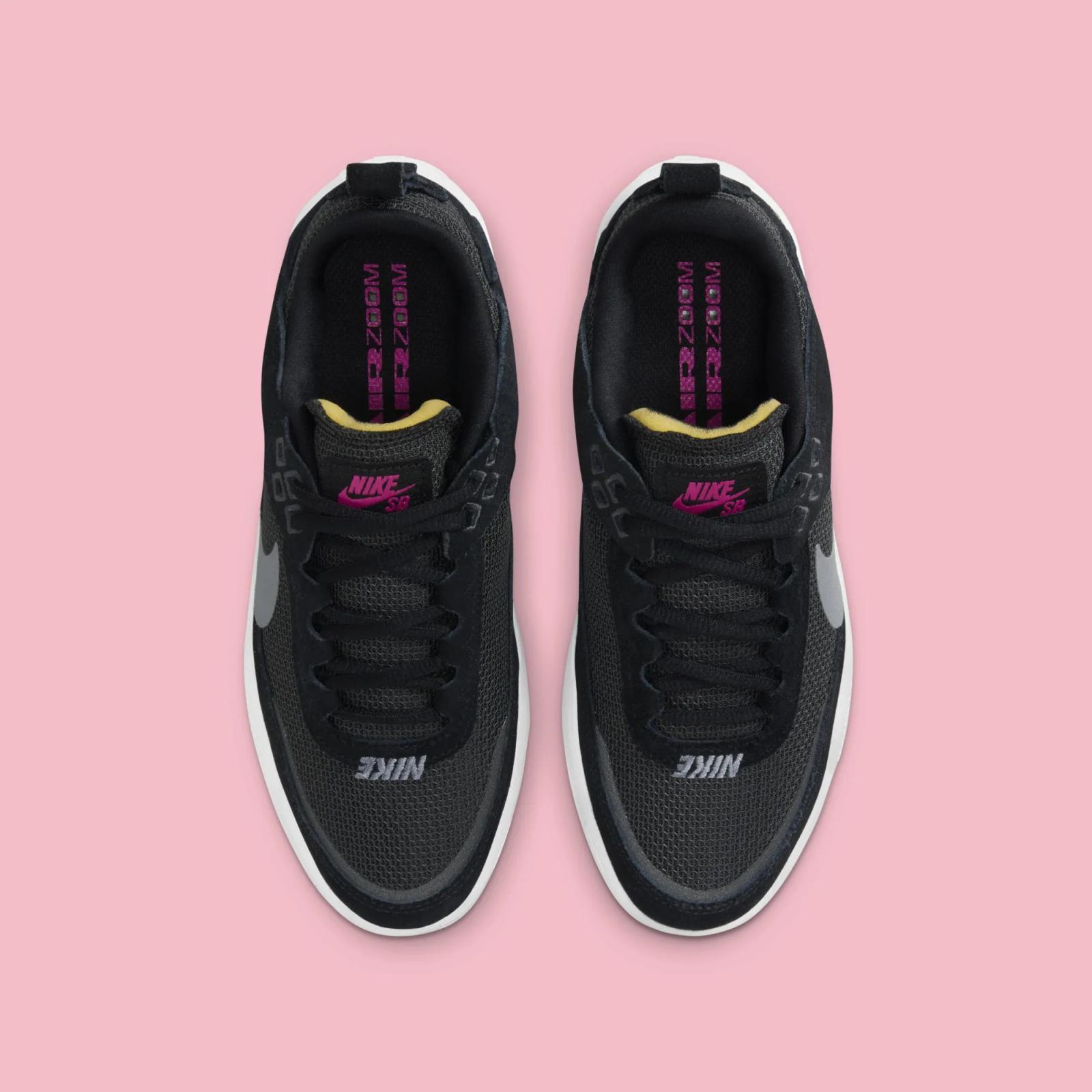 Nike SB Day One GS Black / Alchemy Pink FN4210-002