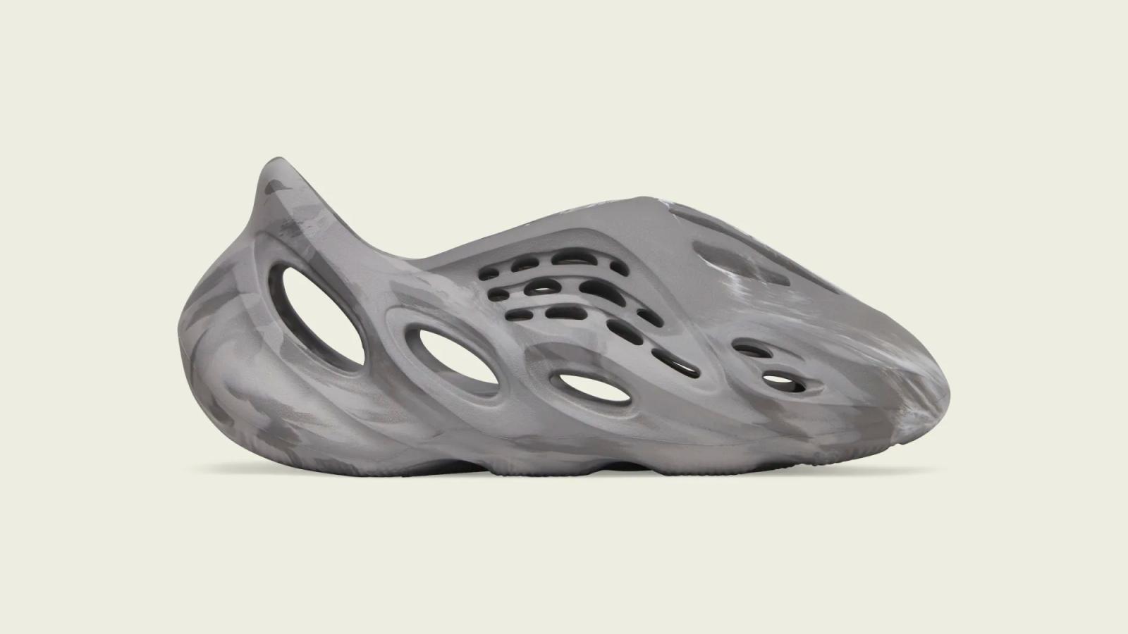 Adidas Yeezy Foam Runner MX Granite Release