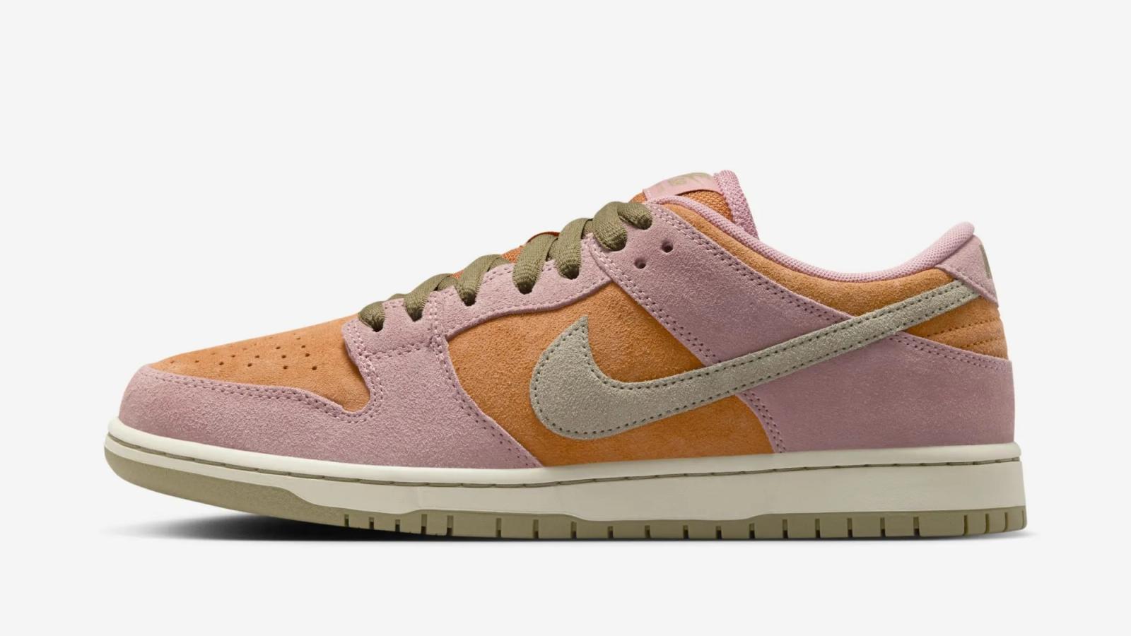 Nike SB Dunk Low Pro Red Stardust