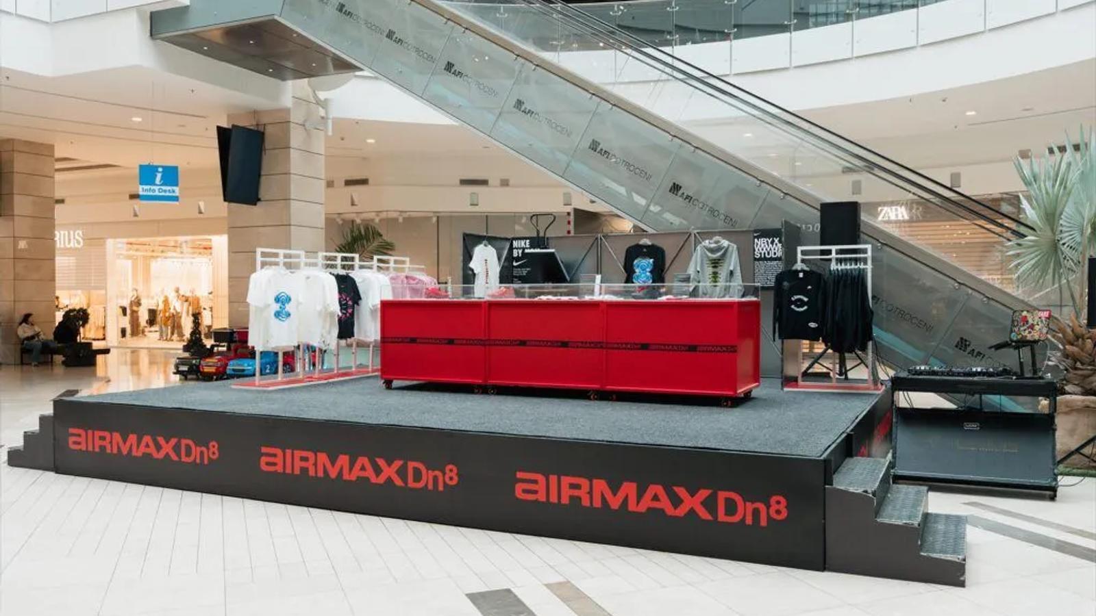 Nike By You Debuts In Romania