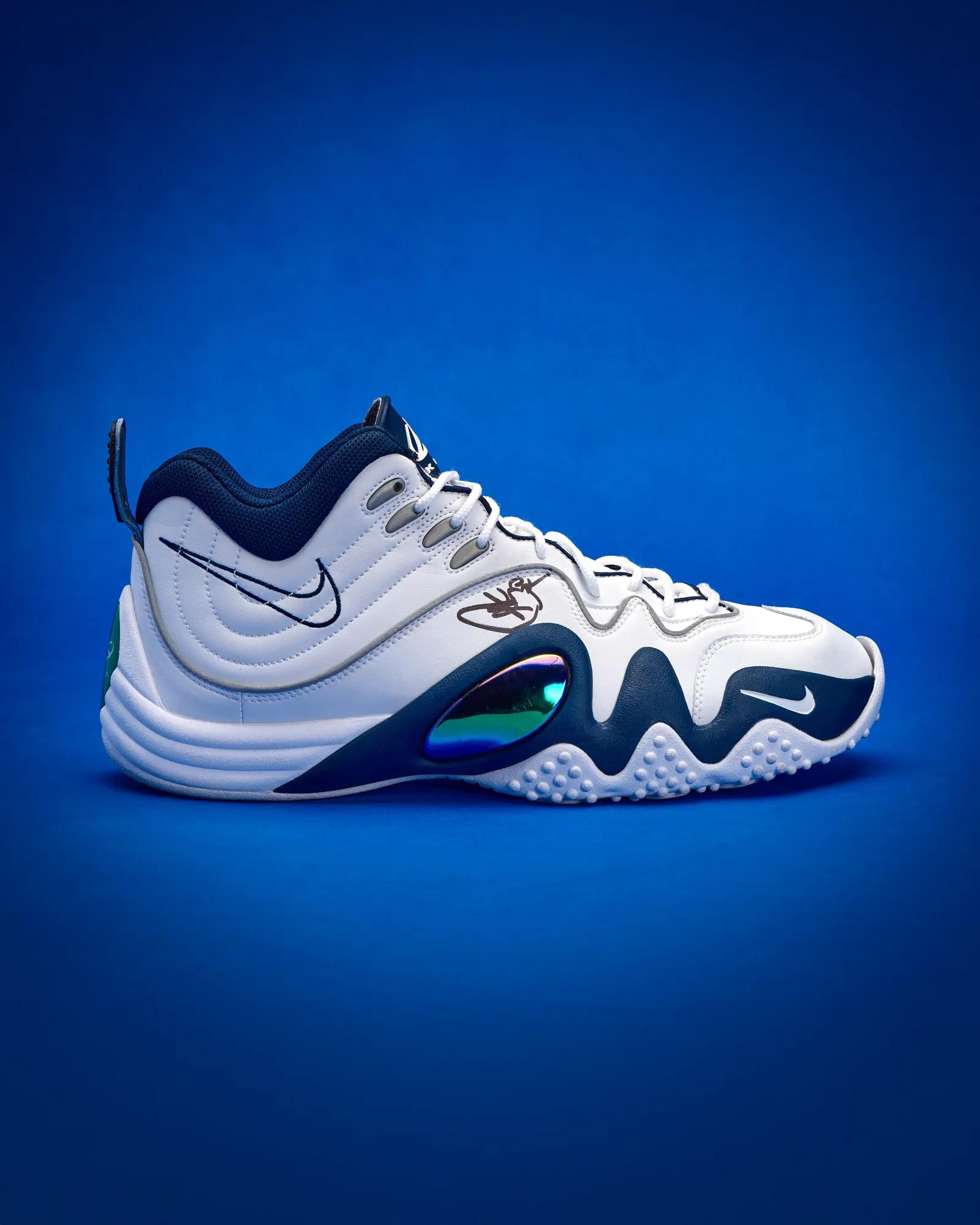 Nike Air Zoom Flight V "White & Midnight Navy" returns in 2027