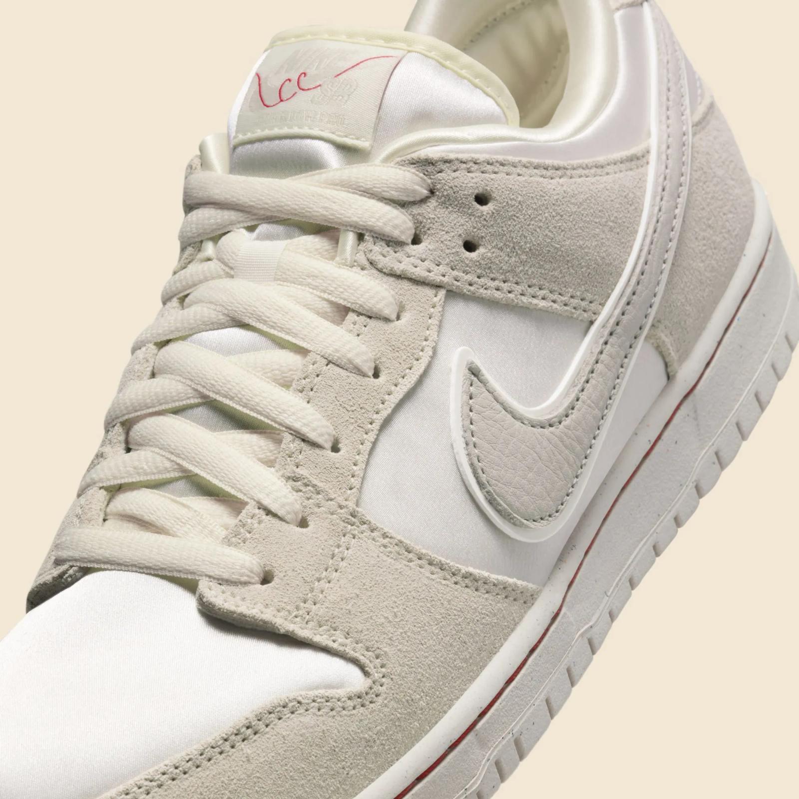 Nike SB Dunk Low Pro City of Love