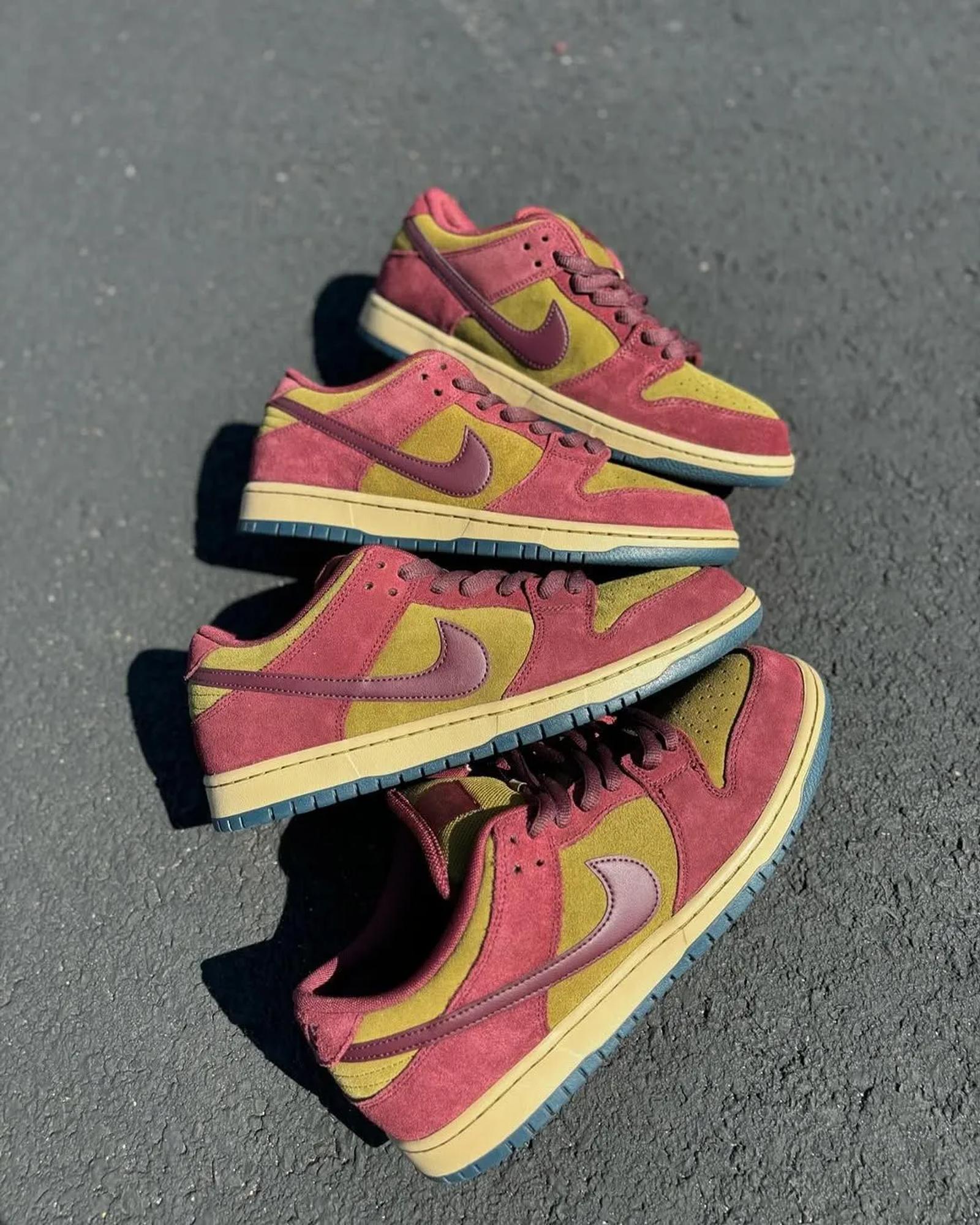 Nike SB Dunk Low Pro Dark Team Red HQ1625-600