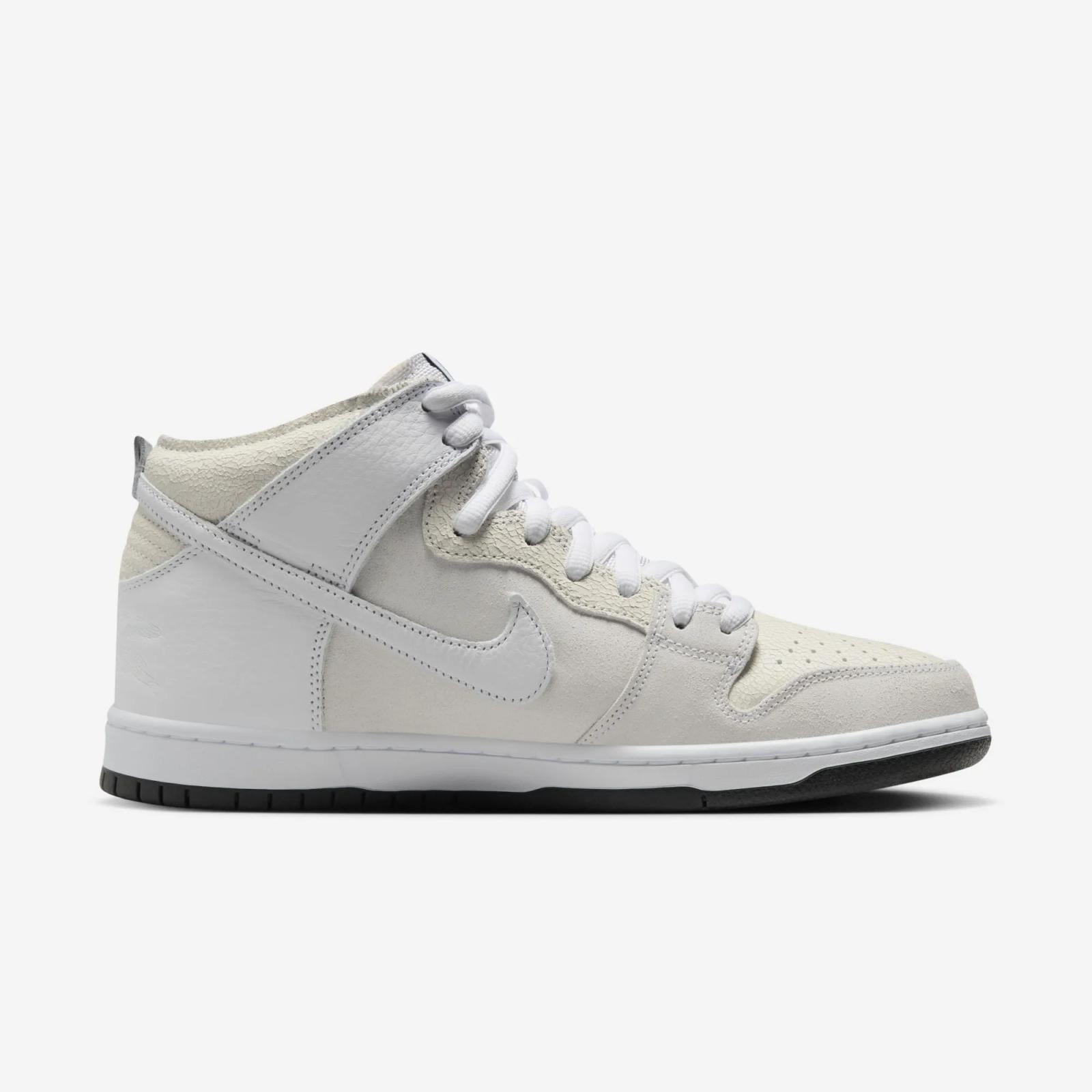 Antihero x Nike SB Dunk High QS White / Black HM5837-100