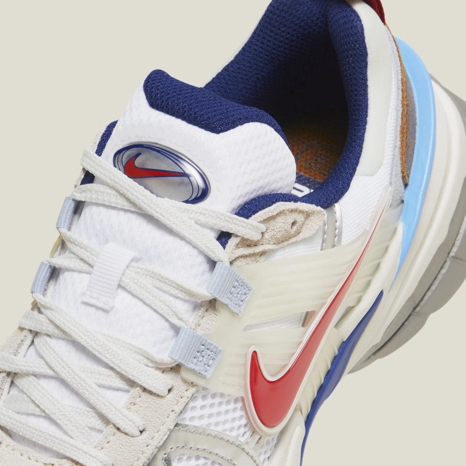 Nike V2K Run Metallic Silver / Sail HF5724-061