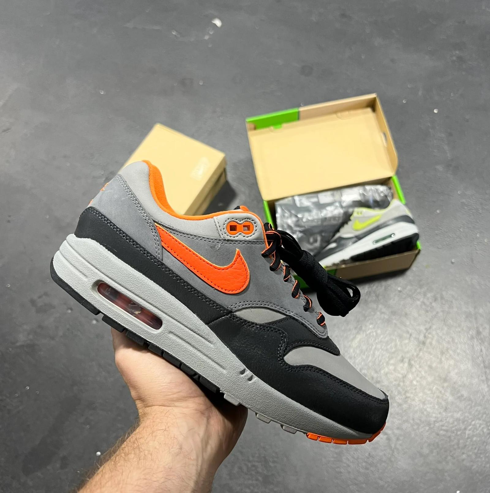 HUF x Nike Air Max 1 Anthracite / Brilliant Orange HF3713-001