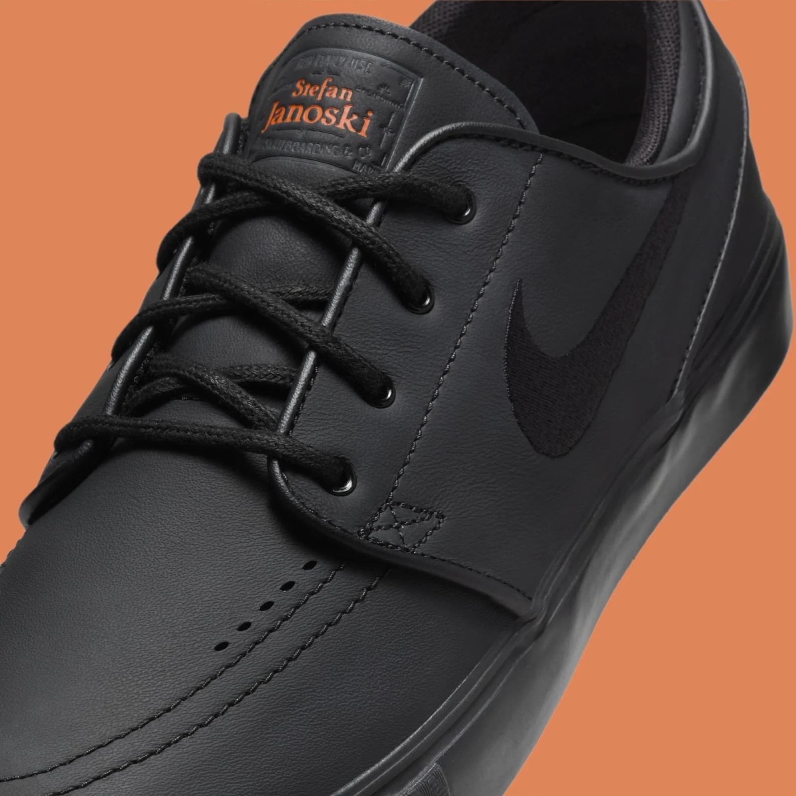 Nike SB Zoom Janoski OG+ ISO Triple Black FQ7621-001