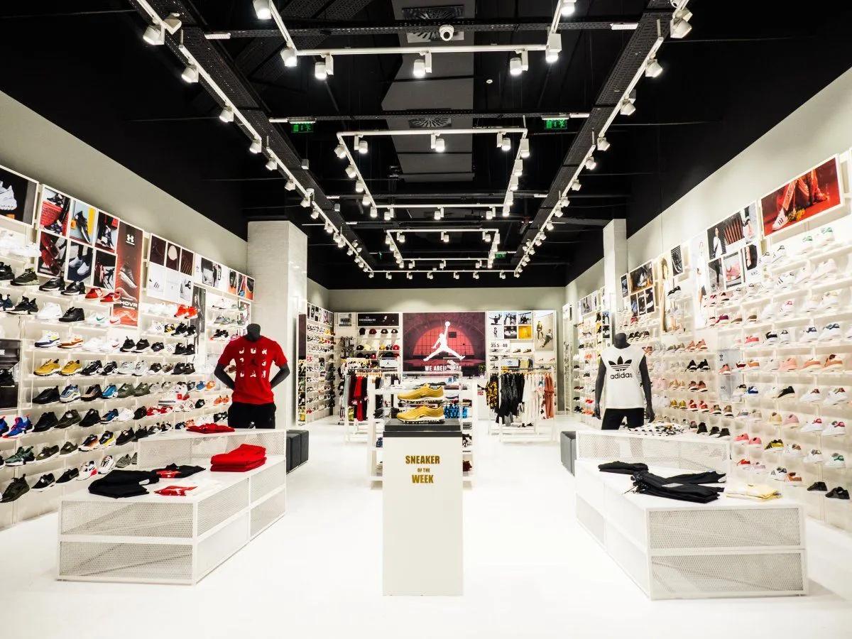 Buzz Sneakers Iulius Mall Cluj-Napoca