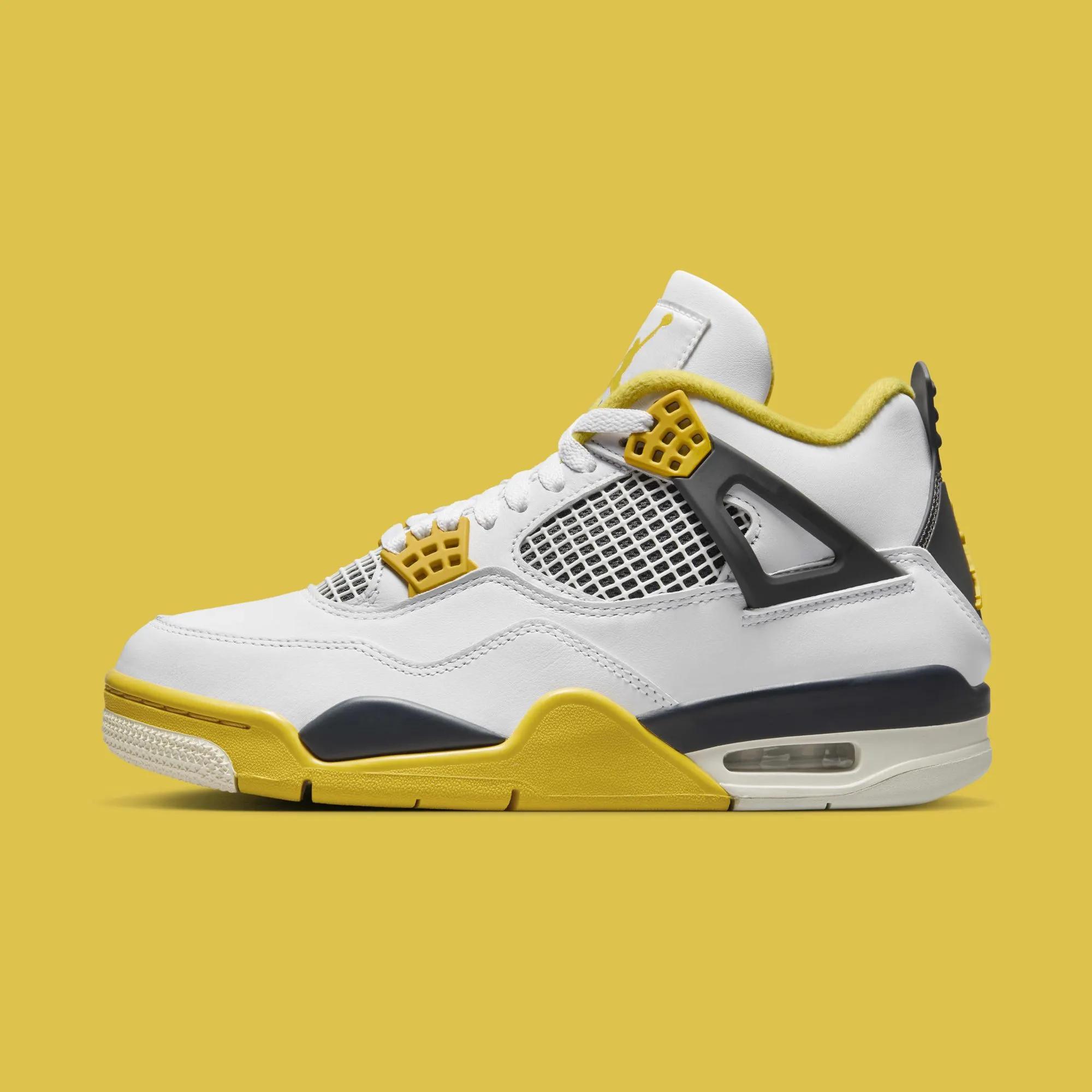 Air Jordan 4 Retro “Vivid Sulfur”