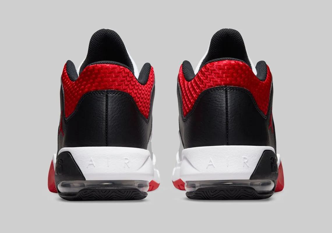 Air Jordan Max Aura 3 University Red