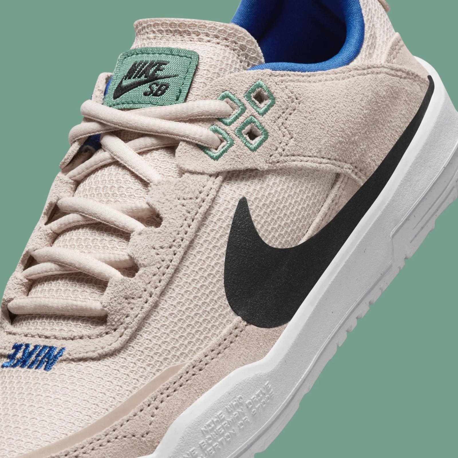 Nike SB Day One GS Mismatch FN4210-100