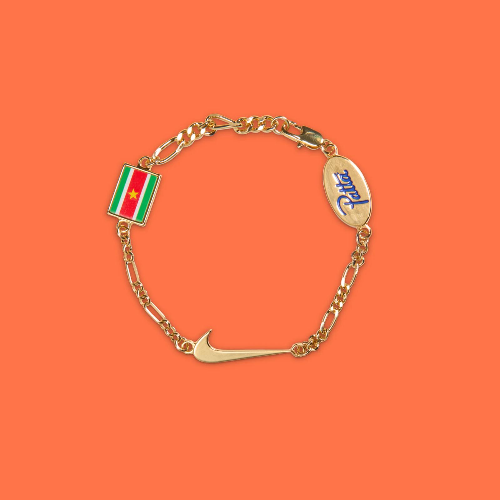 Patta x Nike Air Max 1 "Hyper Crimson" official image 11