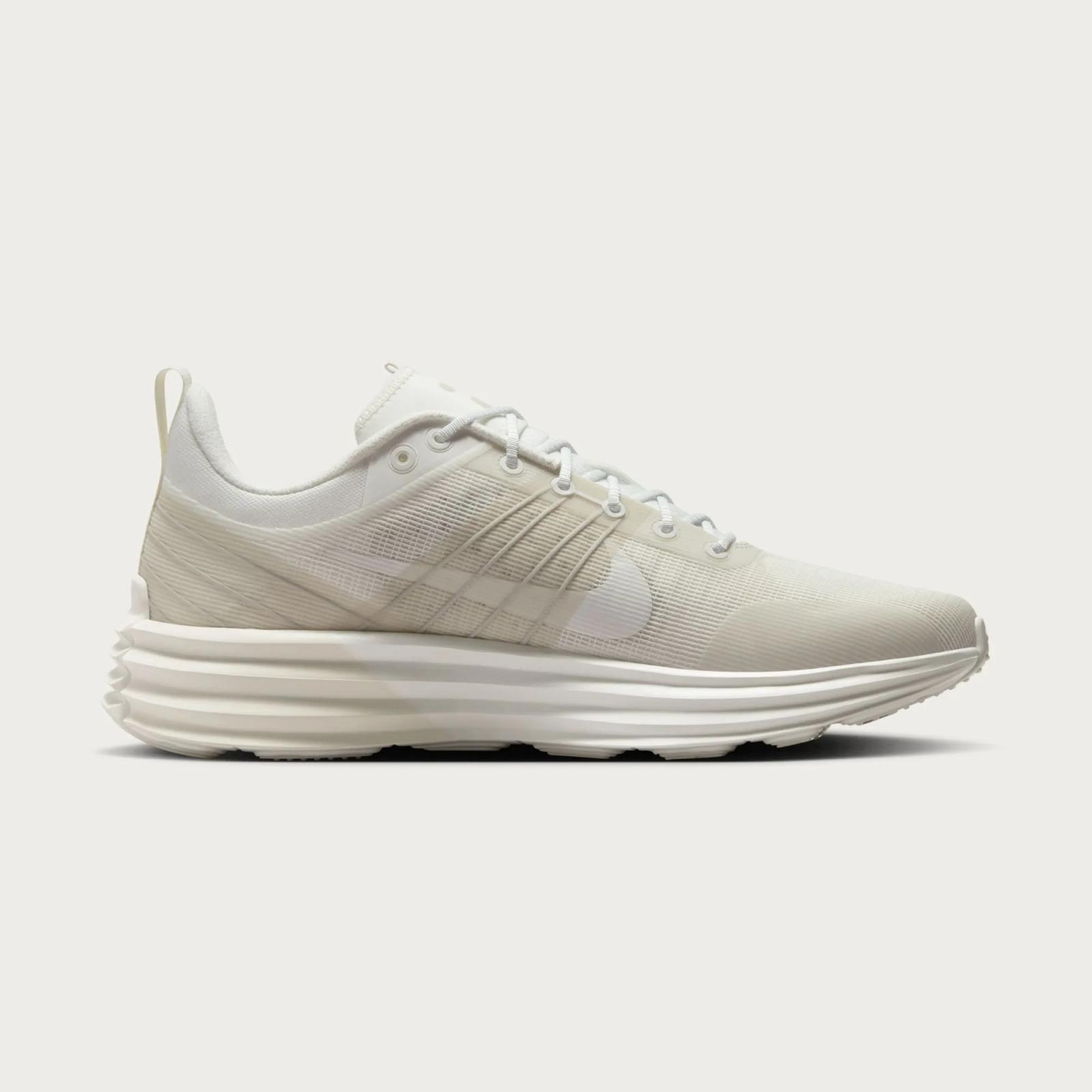 Nike Lunar Roam Summit White / Light Bone DV2440-100