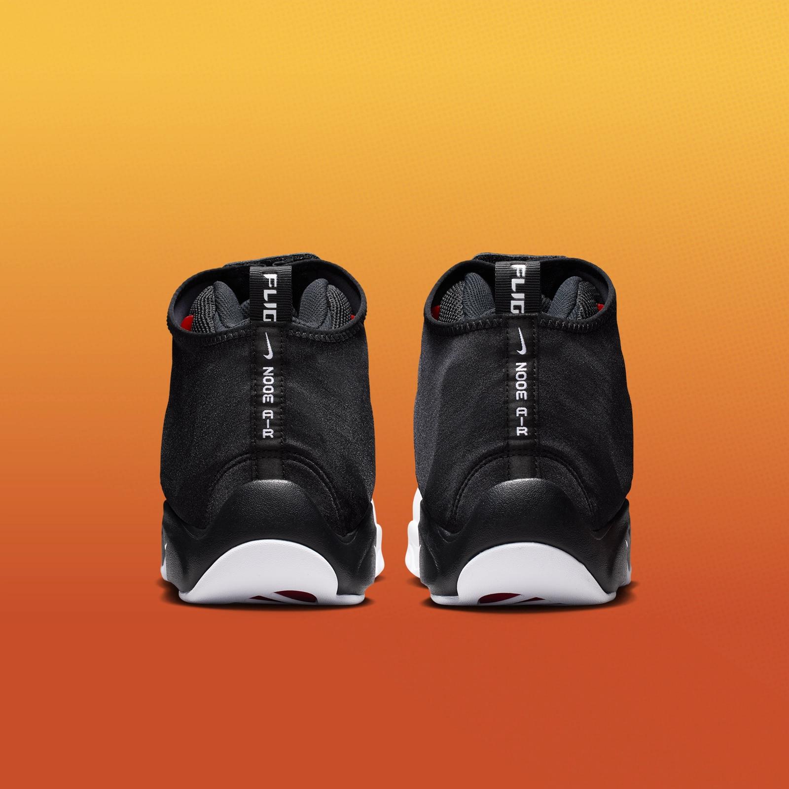 Nike Air Zoom Flight The Glove “Black / University Red” returns in 2026