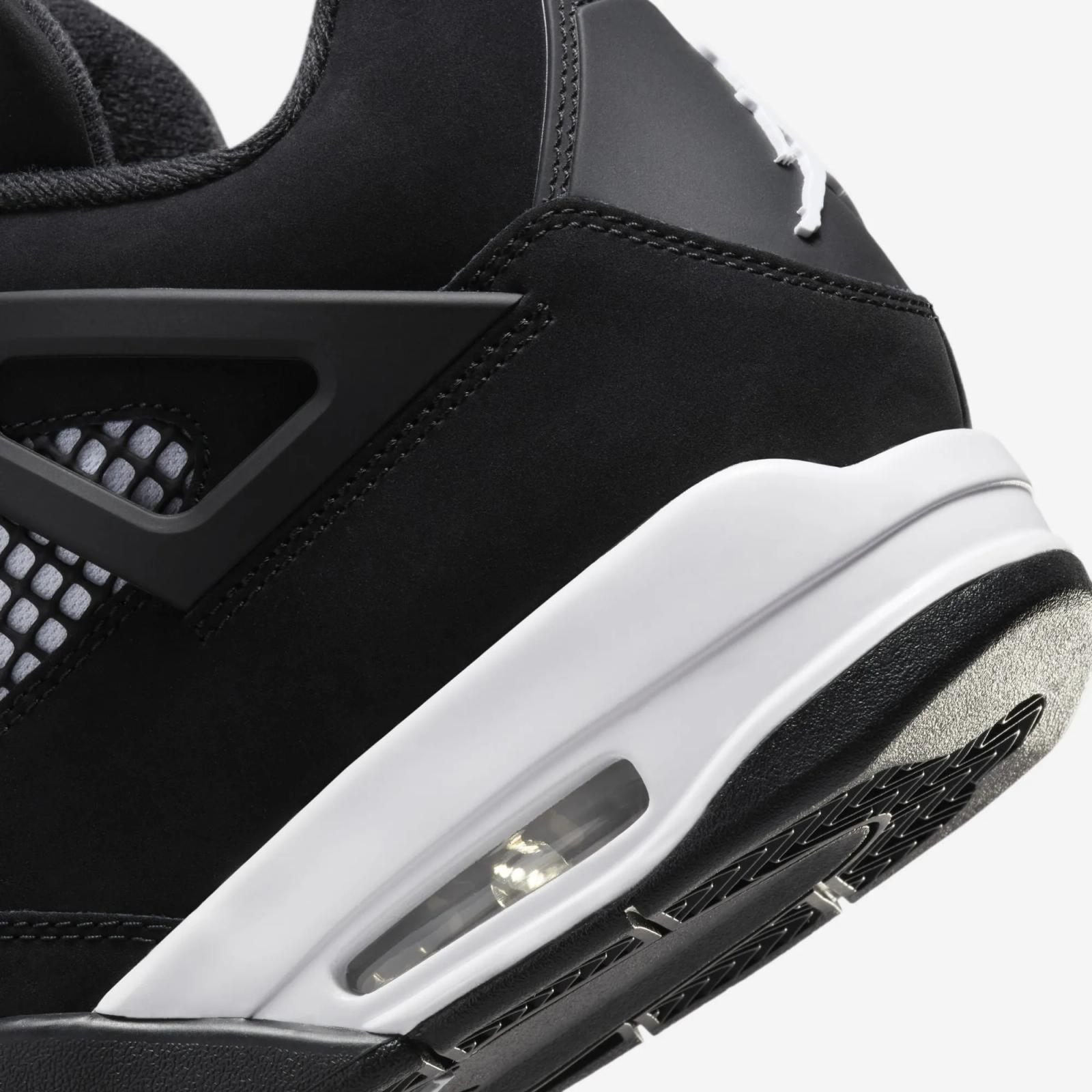 Air Jordan 4 Retro White Thunder FQ8138-001