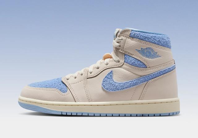 Air Jordan 1 Retro High OG W "Pale Ivory" Pale Ivory/Psychic Blue/Coconut Milk