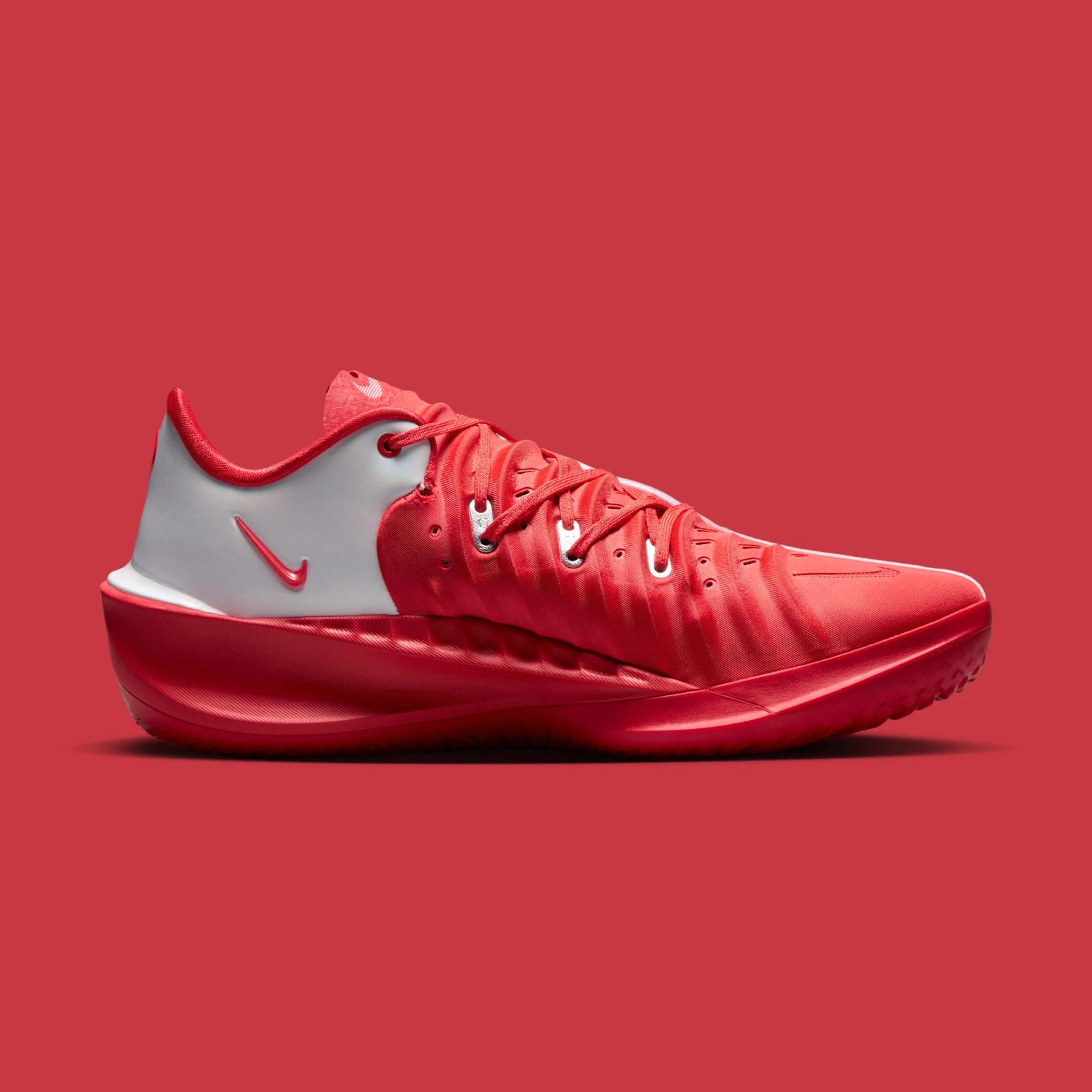 Nike G.T. Cut 4 Teambank "White & University Red" drops in 2026
