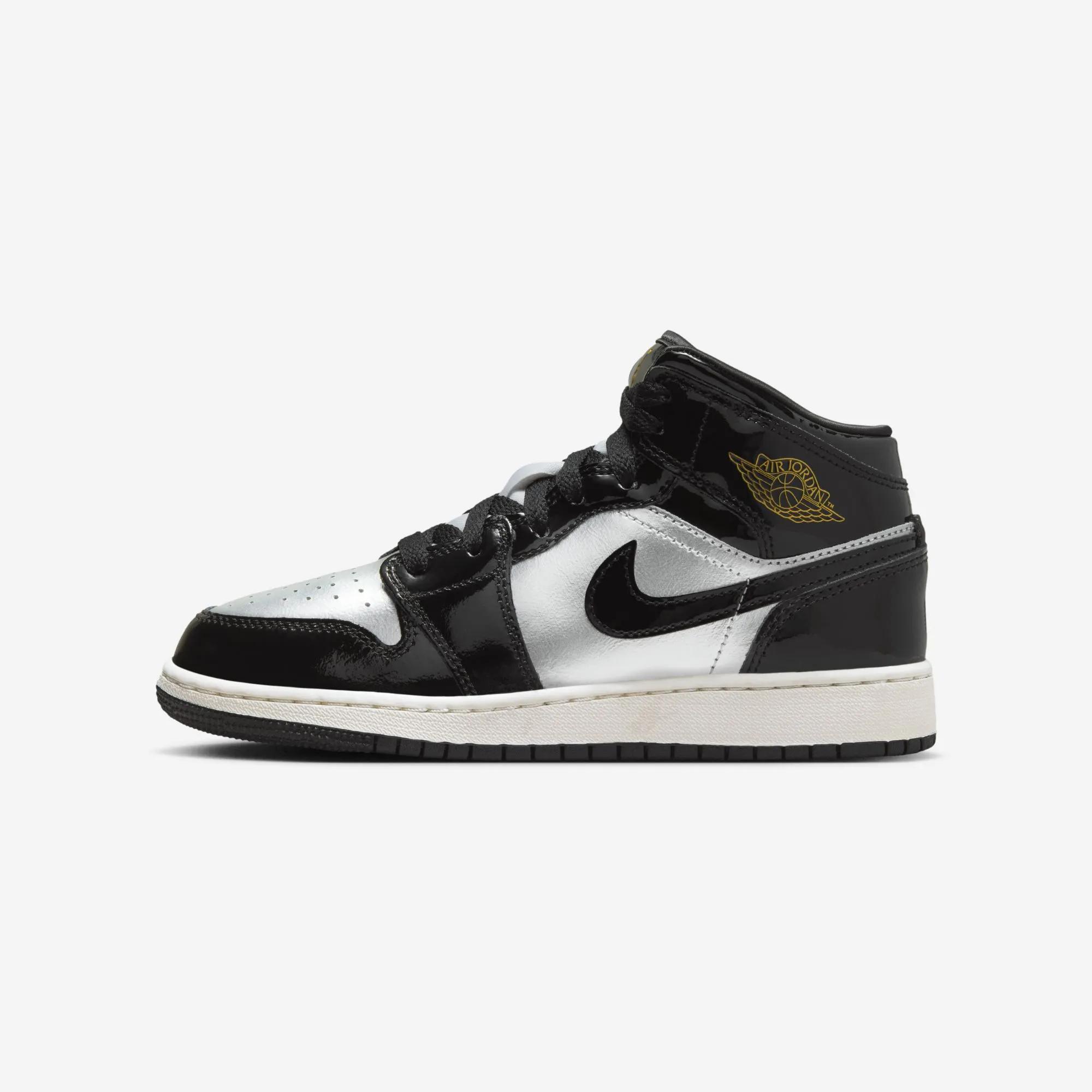 Air Jordan 1 Mid SE GS “Black / Metallic Gold”
