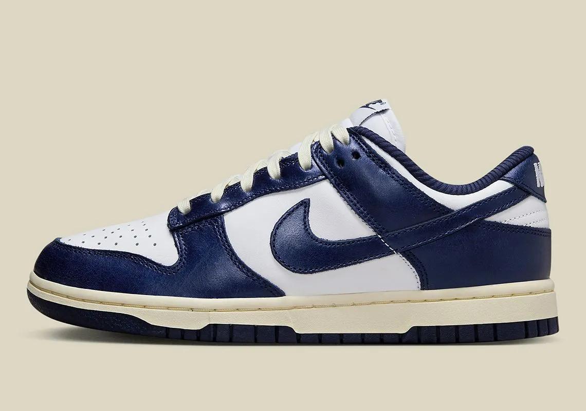 Nike Dunk Low Vintage Midnight Navy