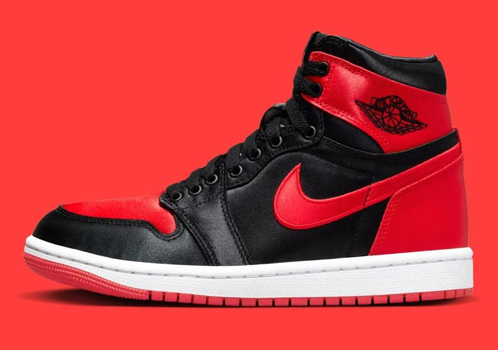 Air Jordan 1 Retro High OG WMNS Satin Bred