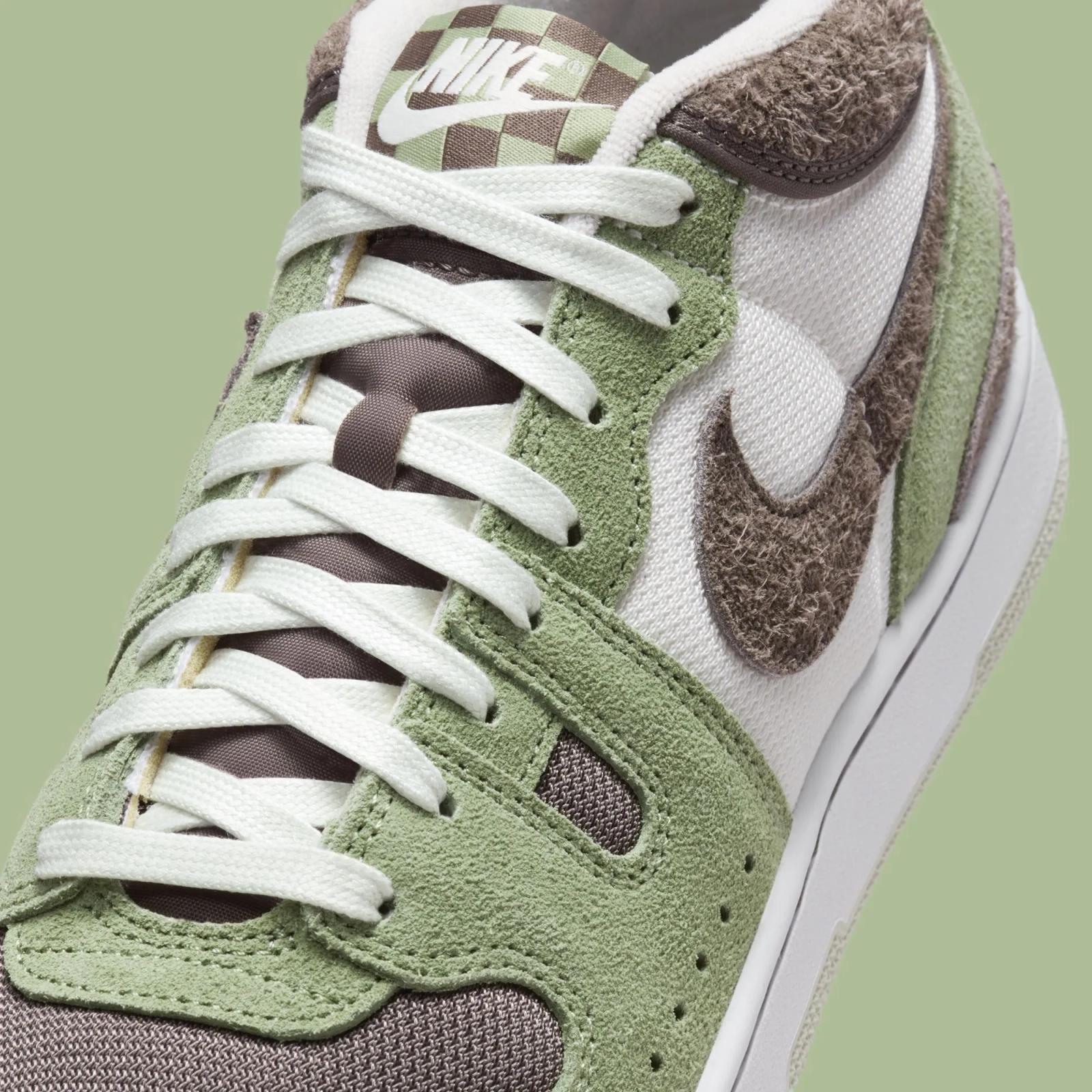 Nike Attack Oil Green FN0648-300